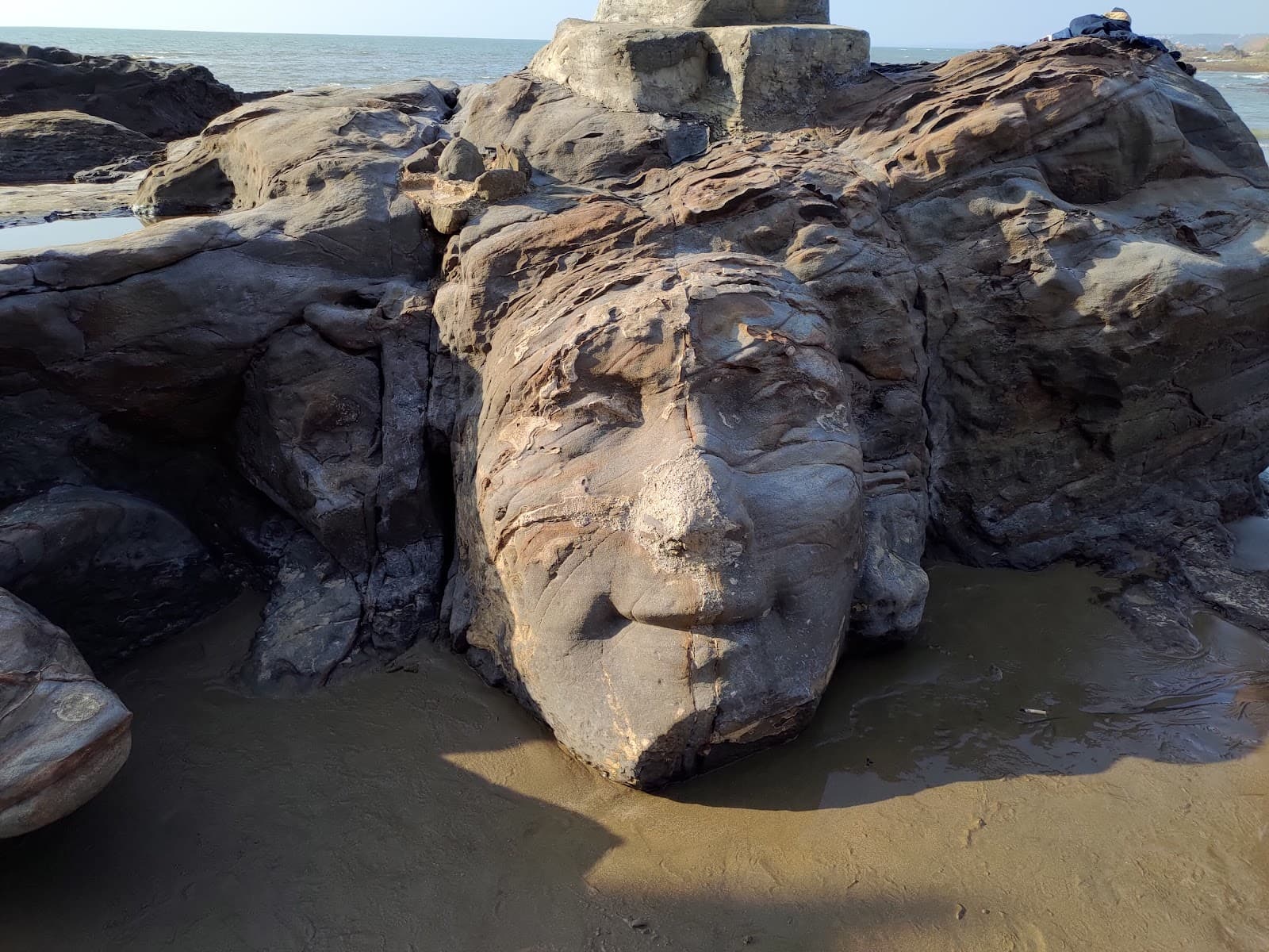 Shiva Face Rock Vagator - Image 1