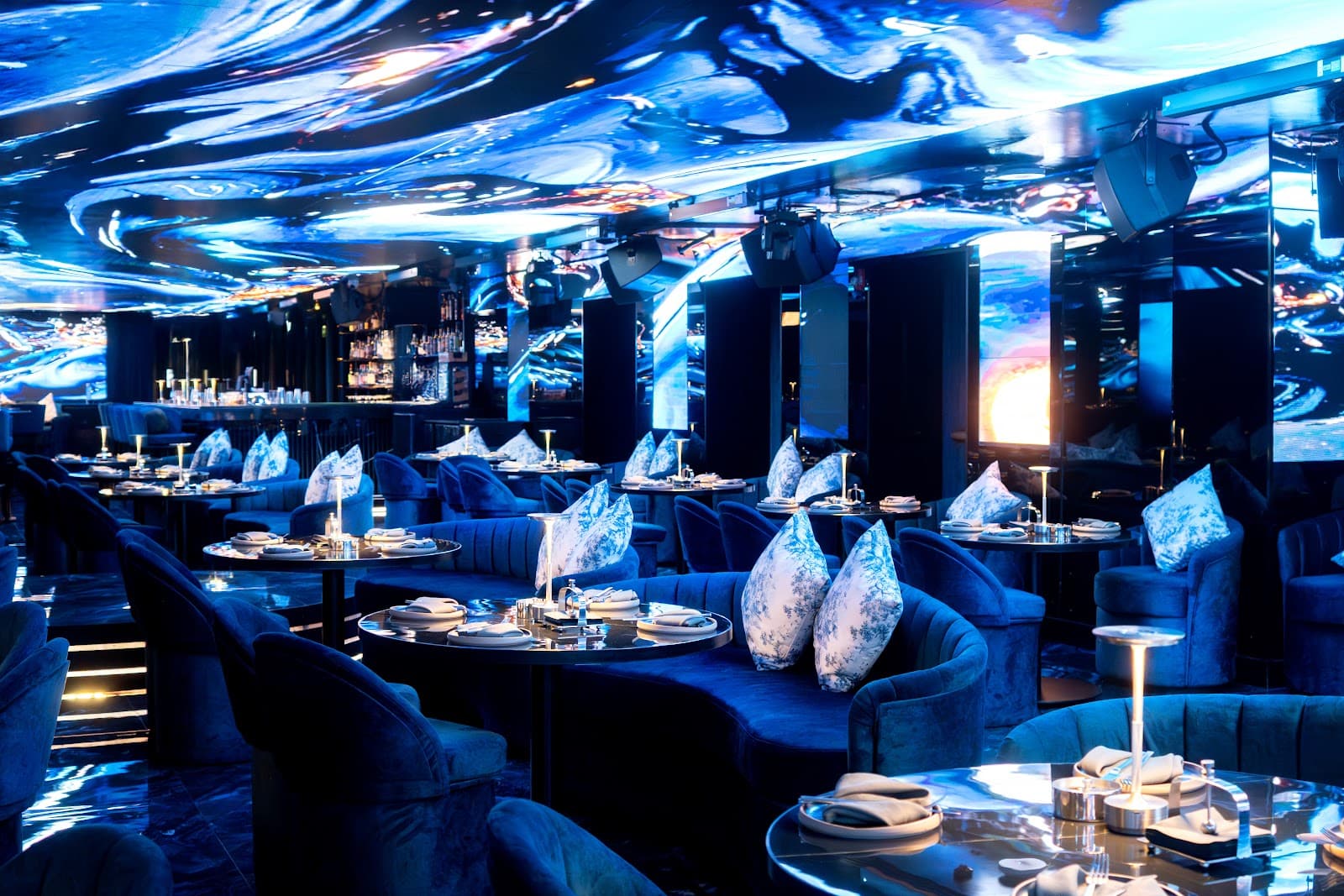 Various Upscale Clubs - Image 1