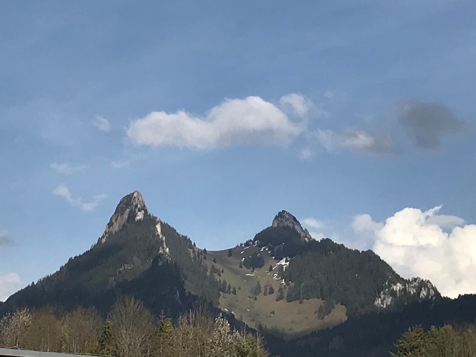 Dent de Broc - Image 1