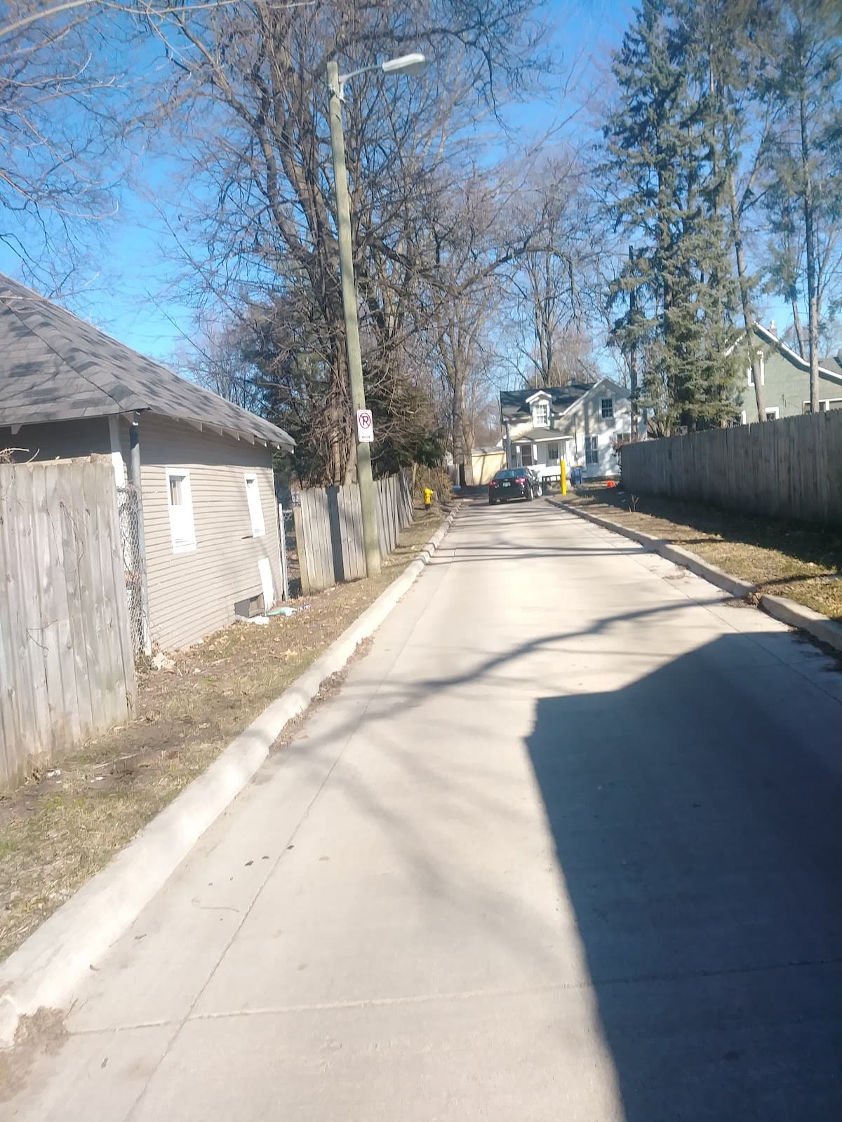 East Hills - Image 1