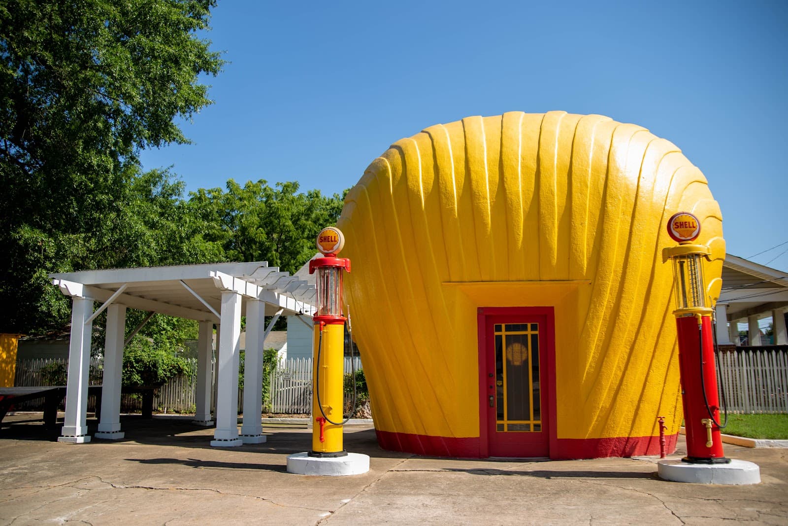 Shell-Shaped Gas Station - Image 1