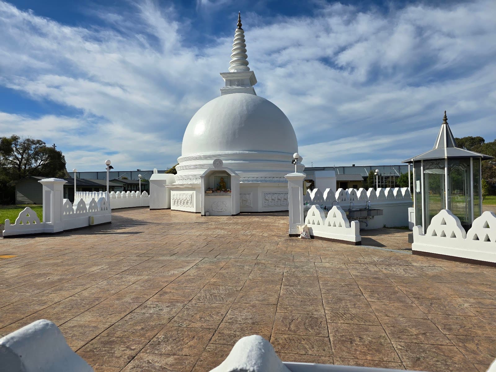 Dhamma Sarana Buddhist Temple, Keysborough - Image 1