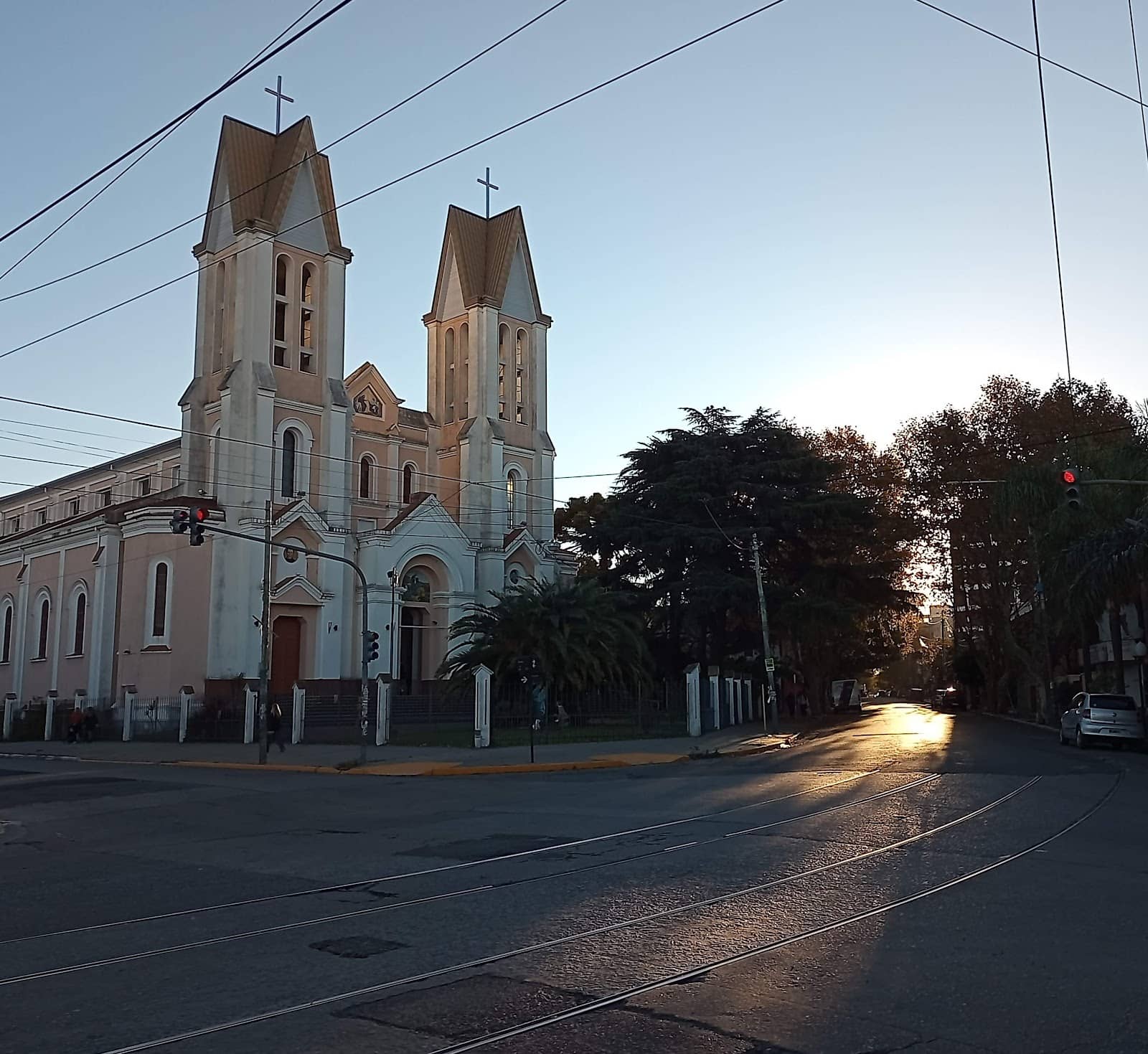 Diverse Knife Selection
