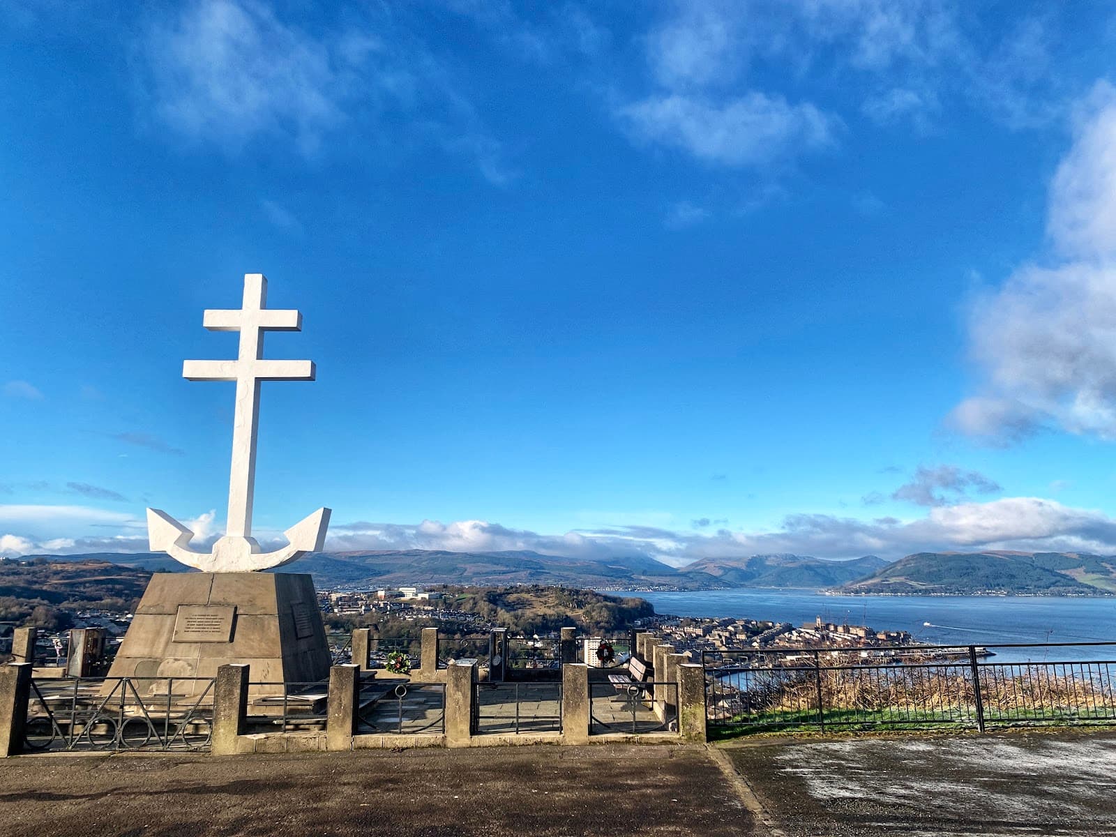 Lyle Hill & Free French Memorial - Image 1