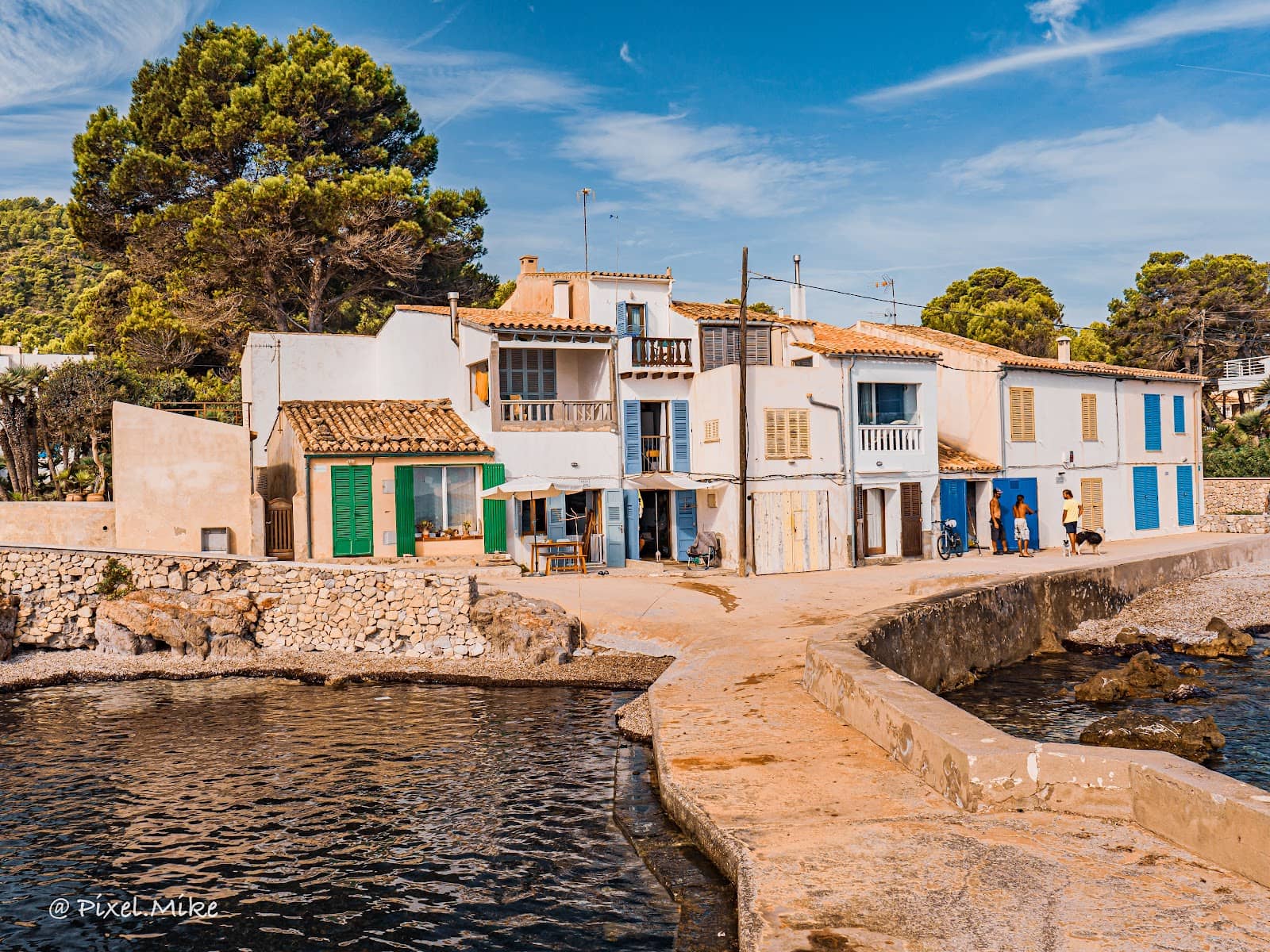 Historic Fishing Village Vibe