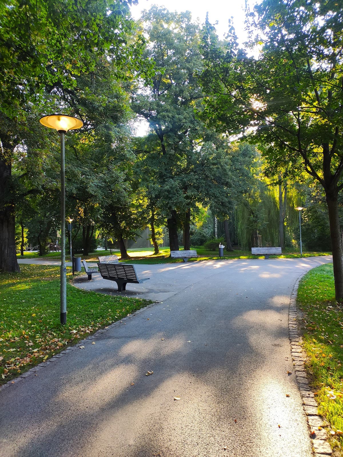 Jena Paradies Park - Image 1