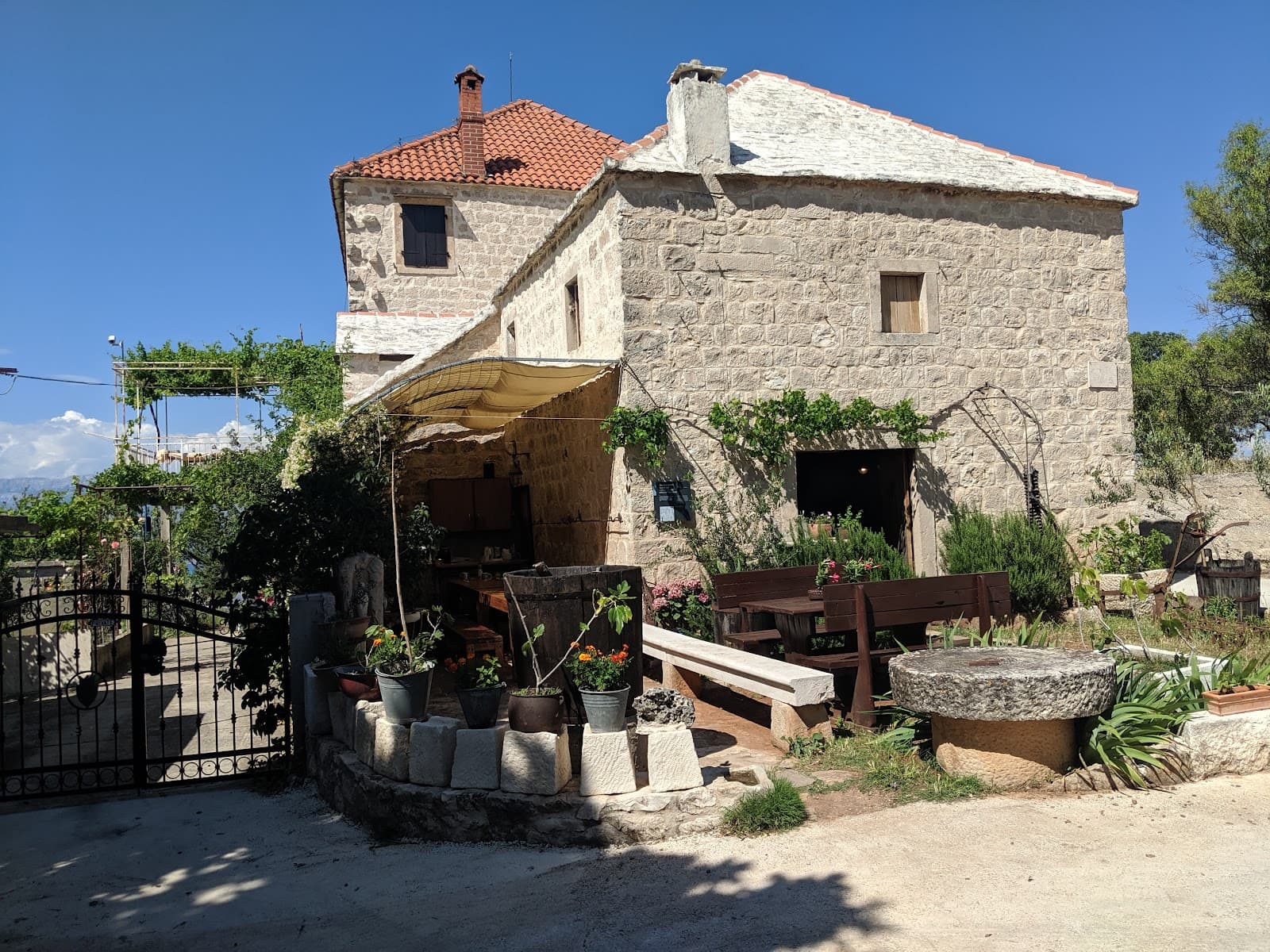 Škrip Olive Oil Museum - Image 1