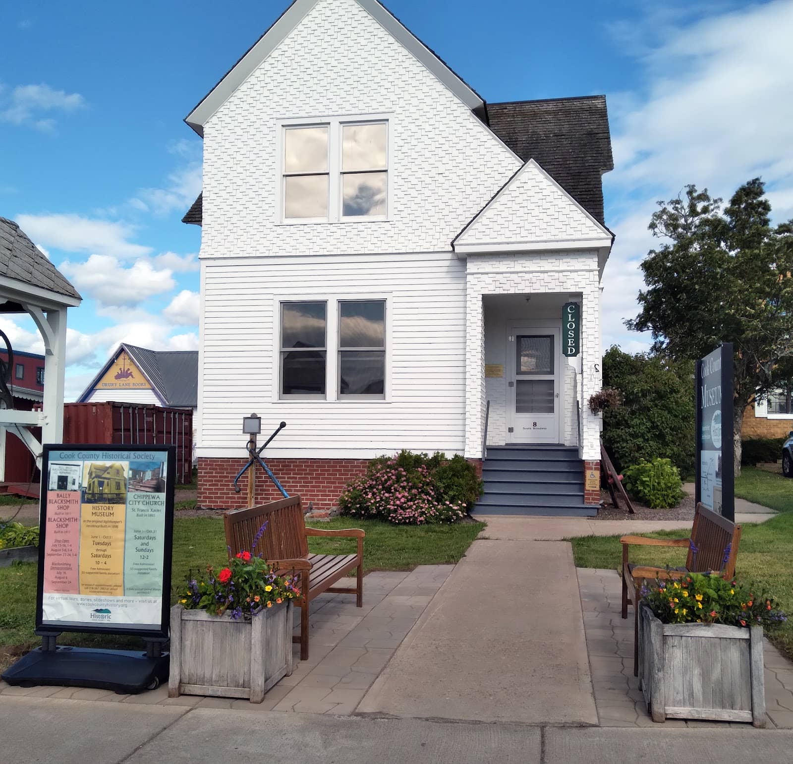 Lighthouse-Keeper's Residence