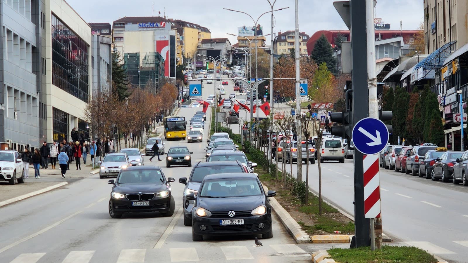 Bill Clinton Boulevard - Image 1