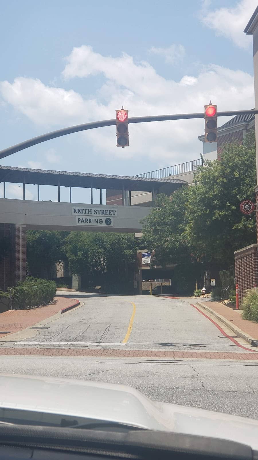 Downtown Shops & Eateries