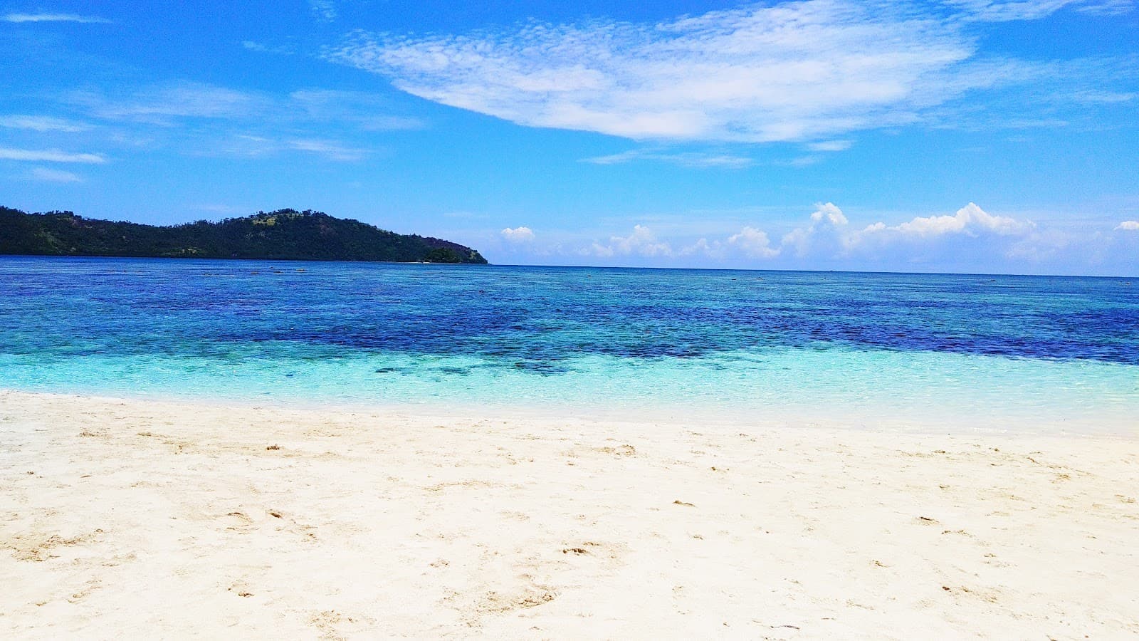 Nain Island - Image 1