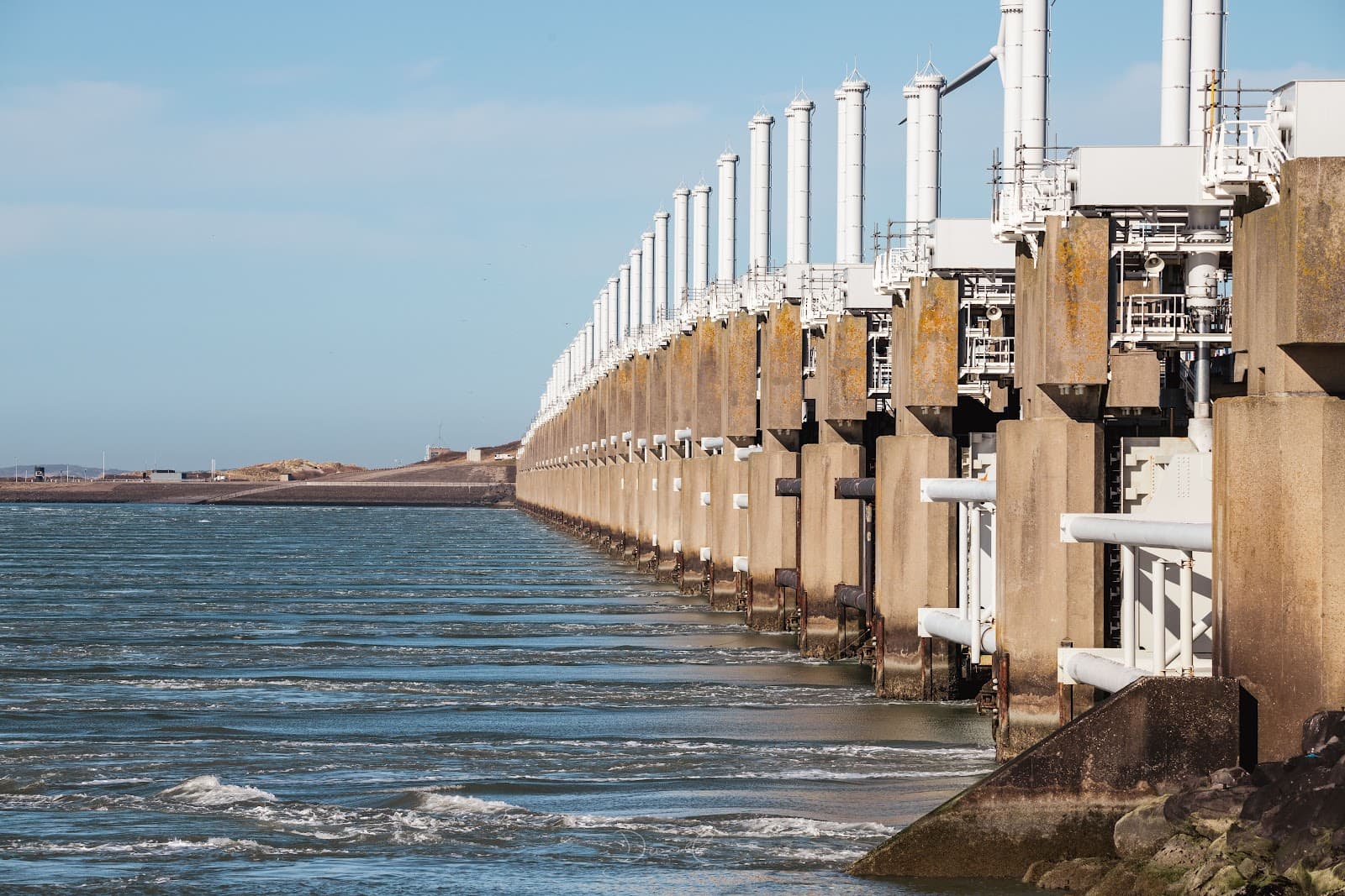 Geeste Storm Surge Barrier - Image 1