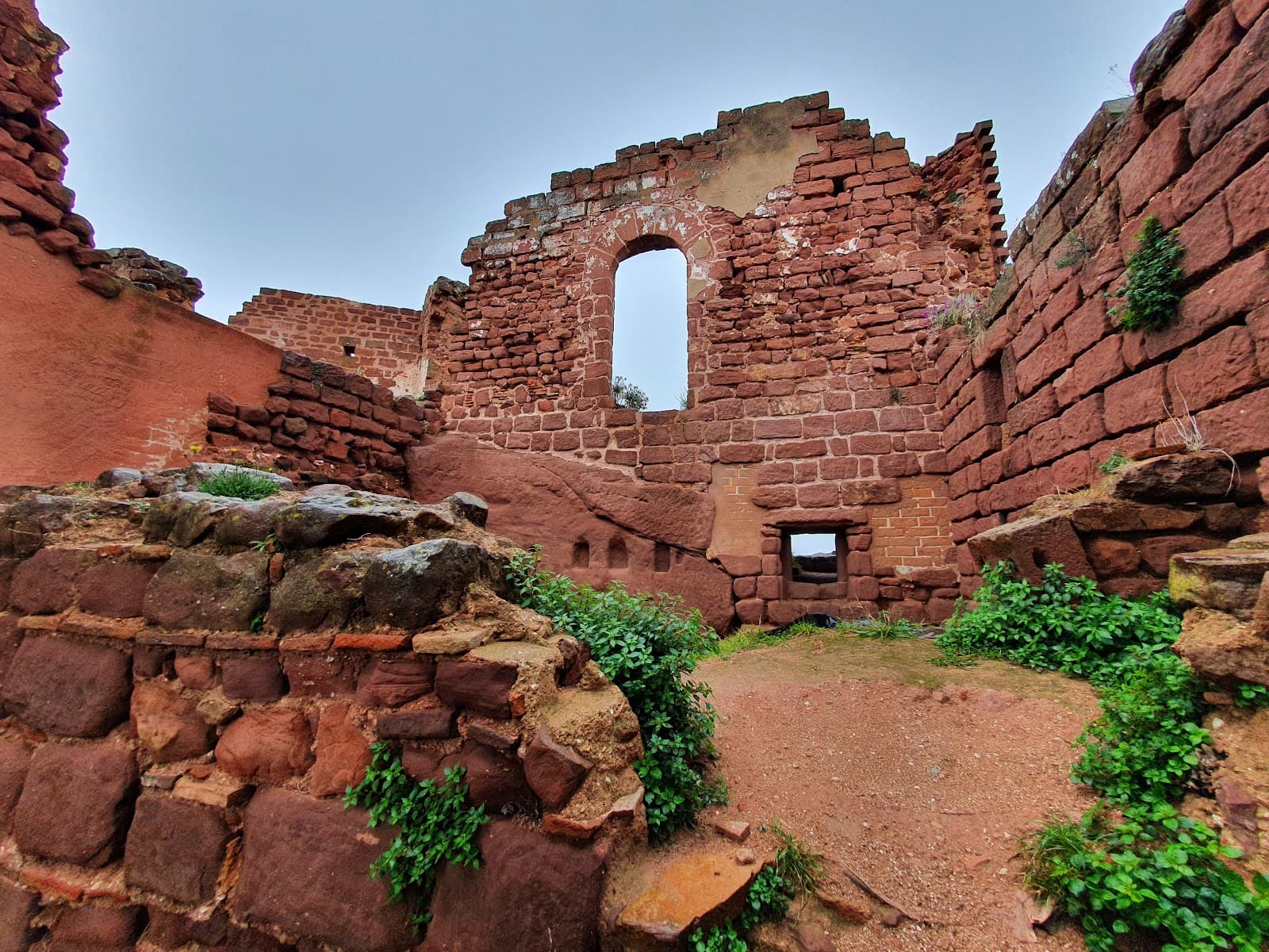 Castell d'Eramprunyà - Image 1