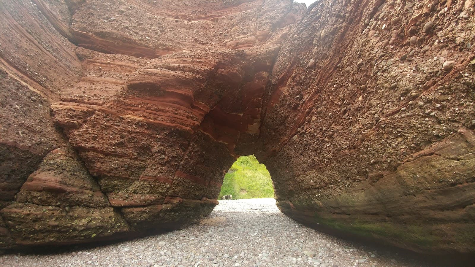 Carlingheugh Bay - Image 1