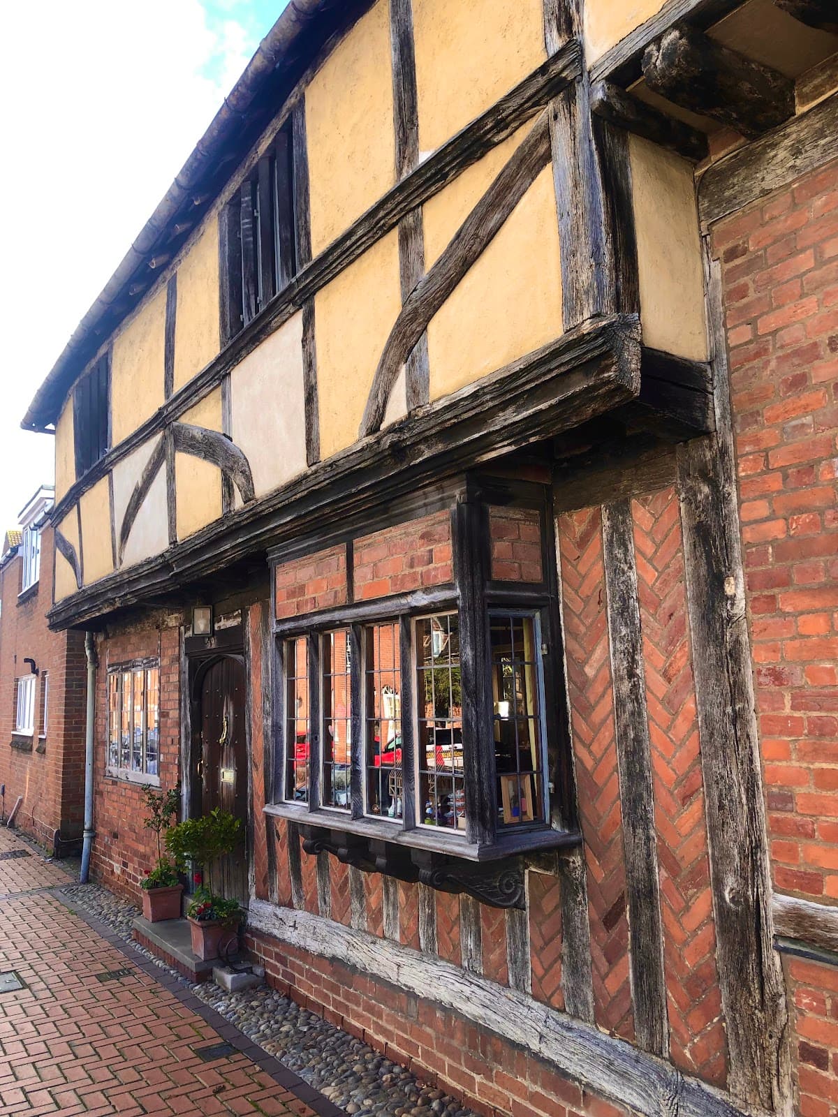 Rose Street - Image 1