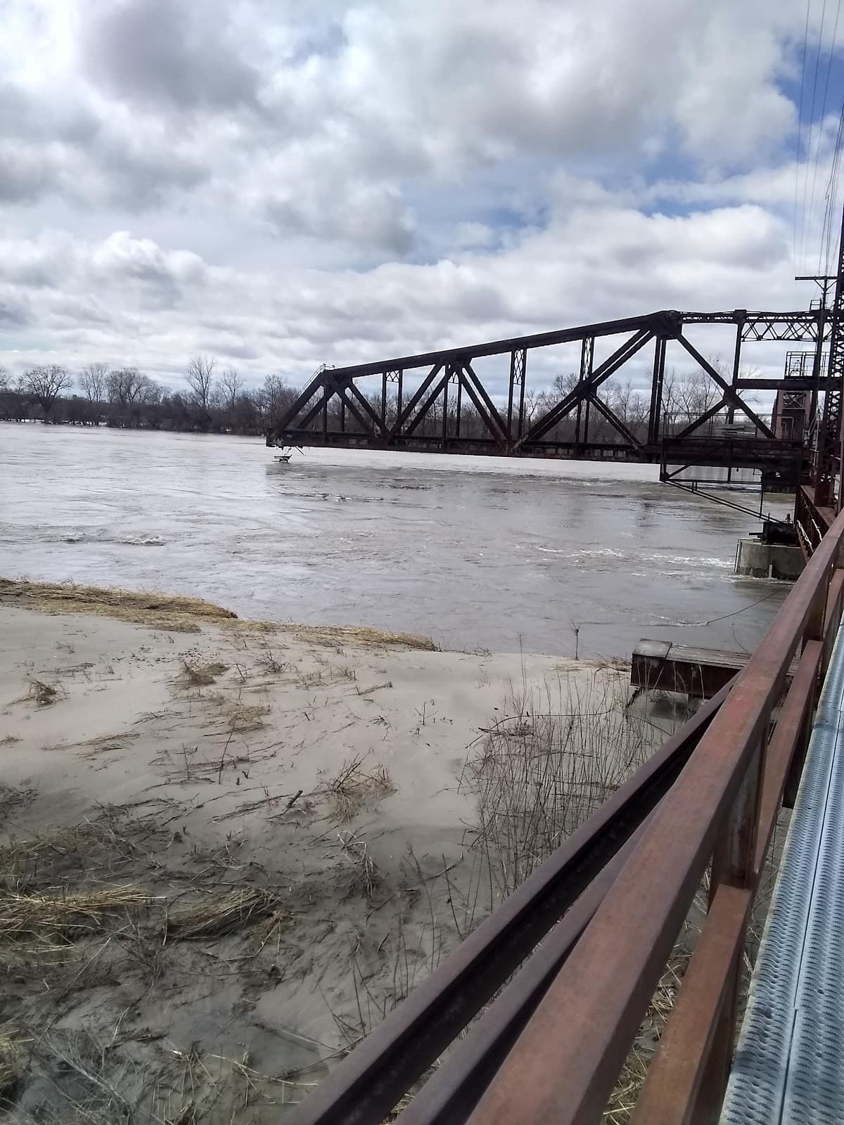 St. Joseph Swing Bridge (BNSF) - Image 1