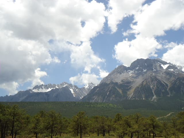 Ganhaizi Meadow - Image 1