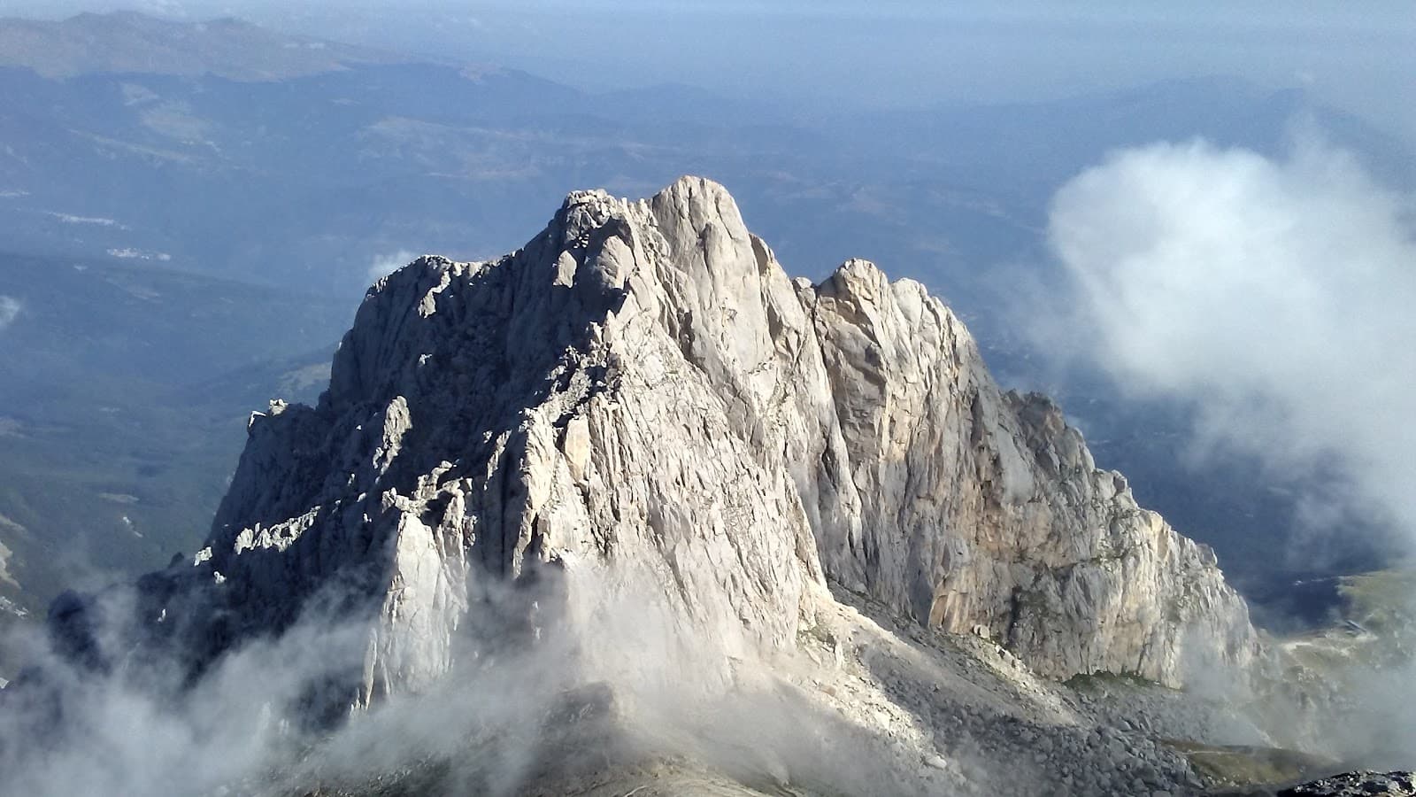Gran Sasso and Monti della Laga National Park - Image 1