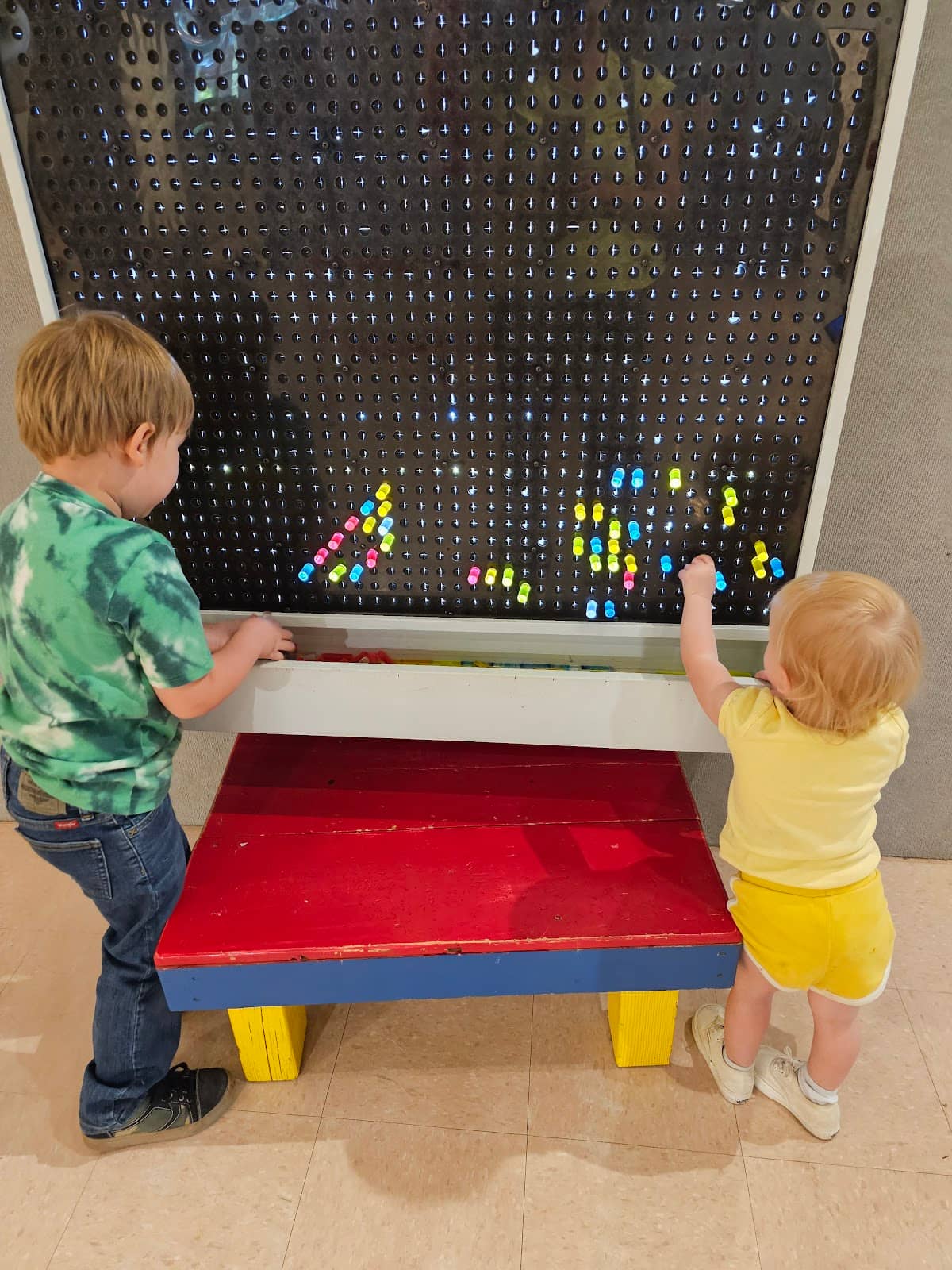 Bargain-Priced Gift Shop