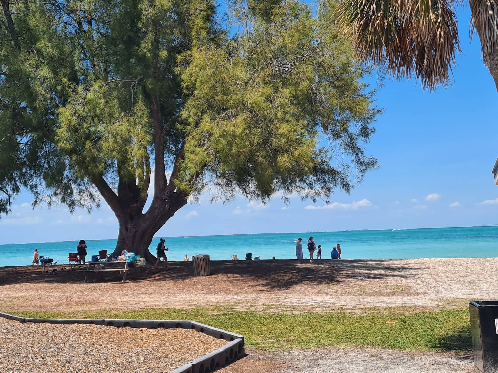 Playground & Picnic Spots