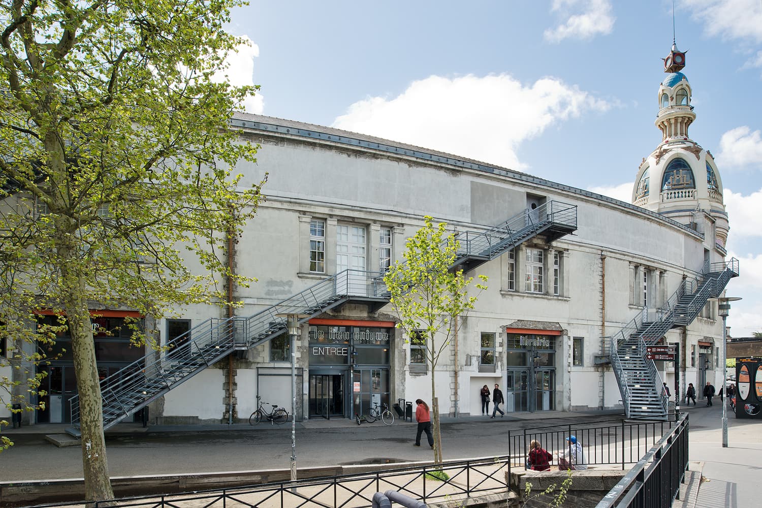 Le Lieu Unique (LU Tower) - Image 1