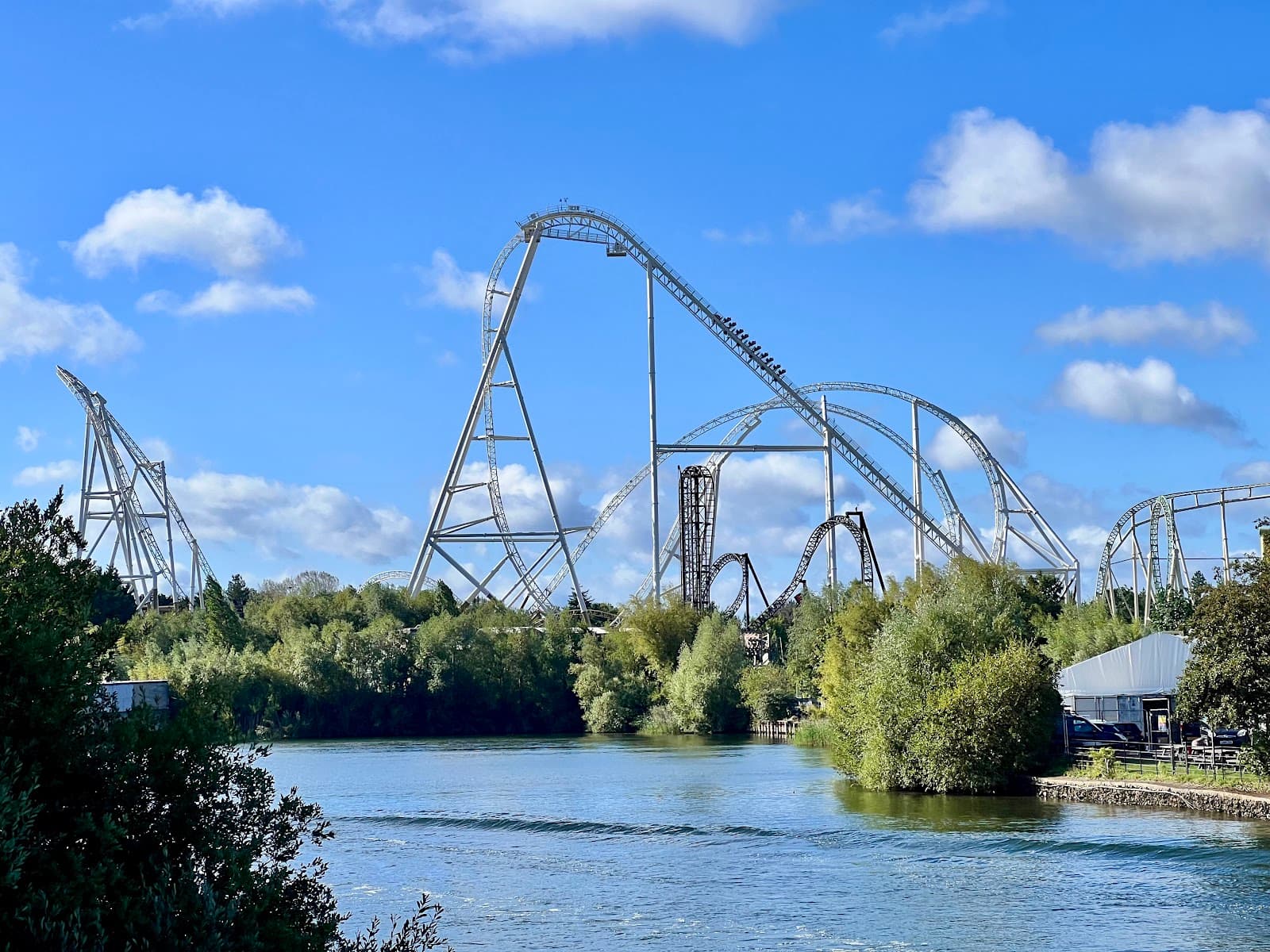 Thorpe Park Resort - Image 1