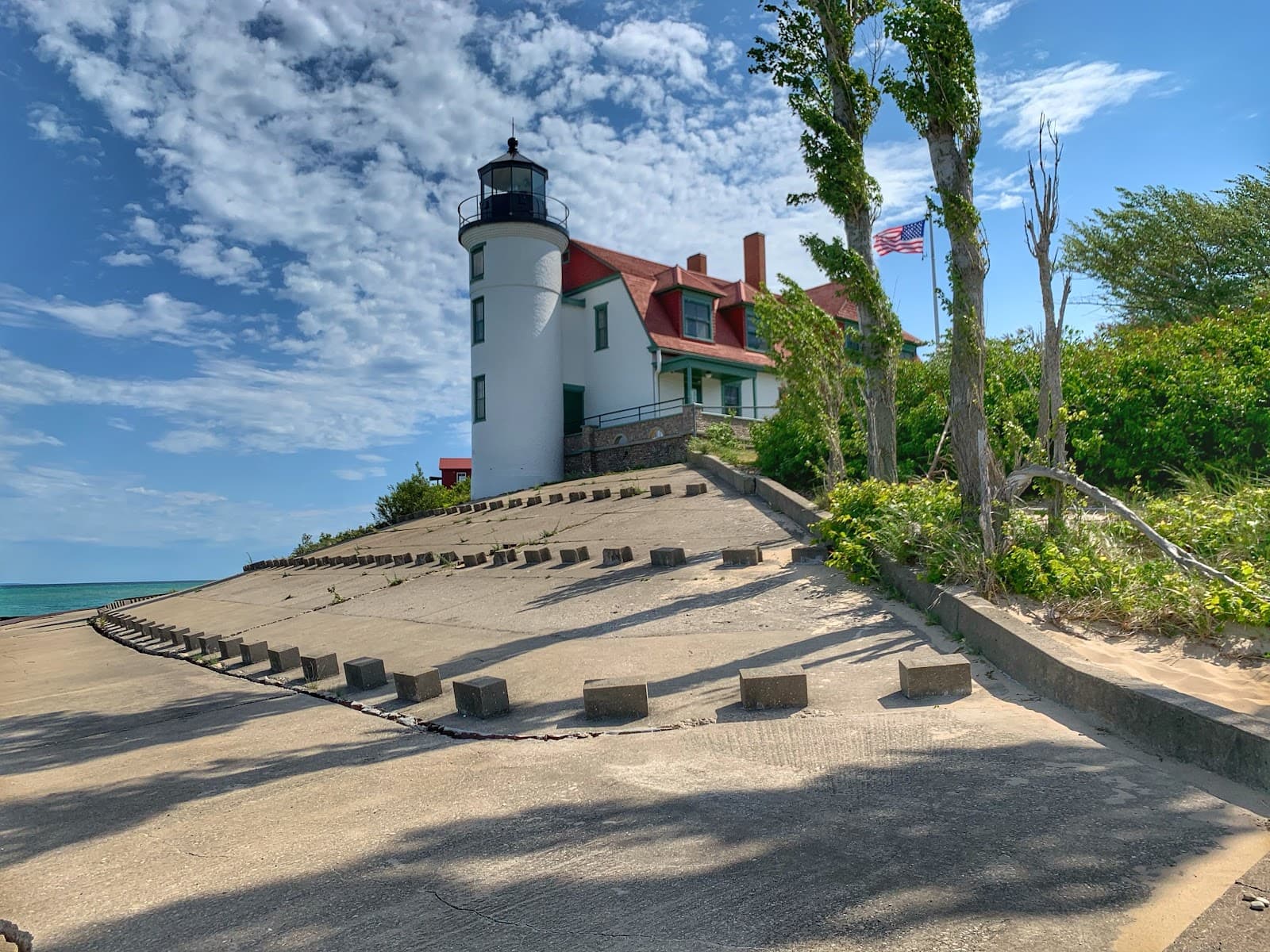 Point Betsie Lighthouse - Image 1