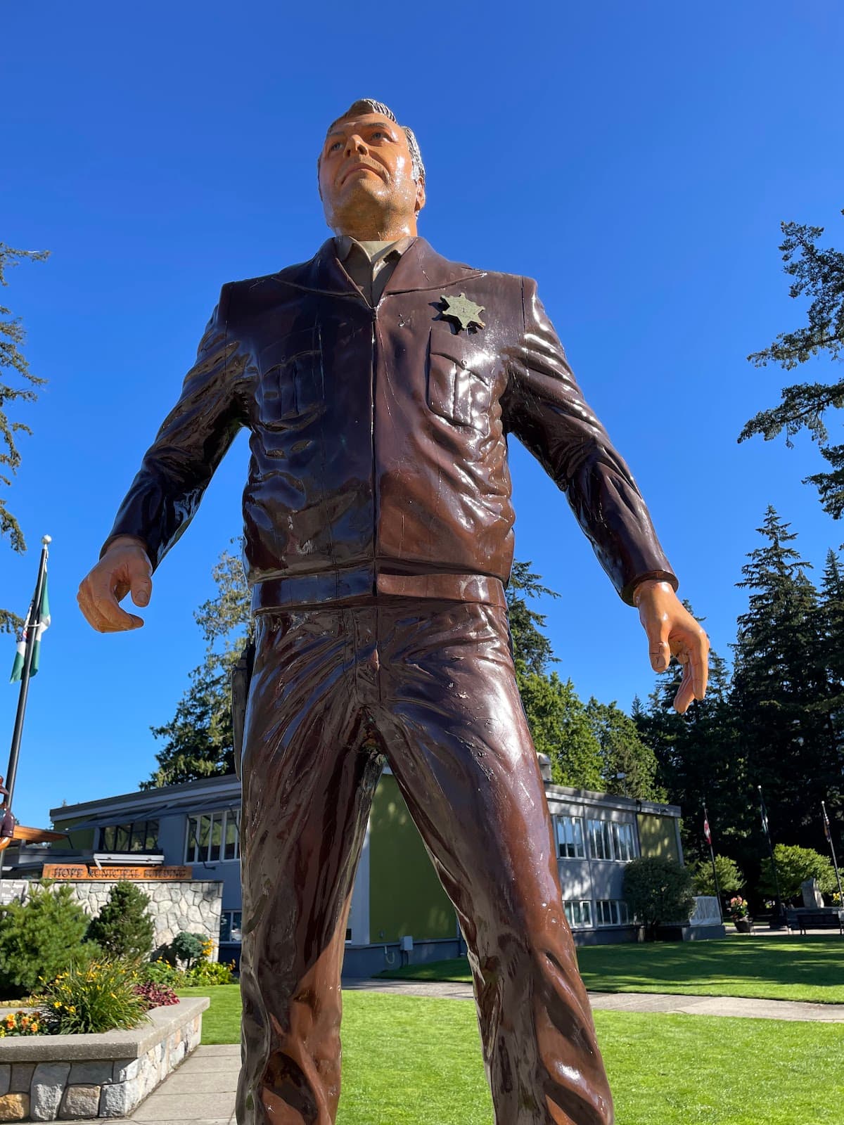 Hope Chainsaw Carvings - Image 1