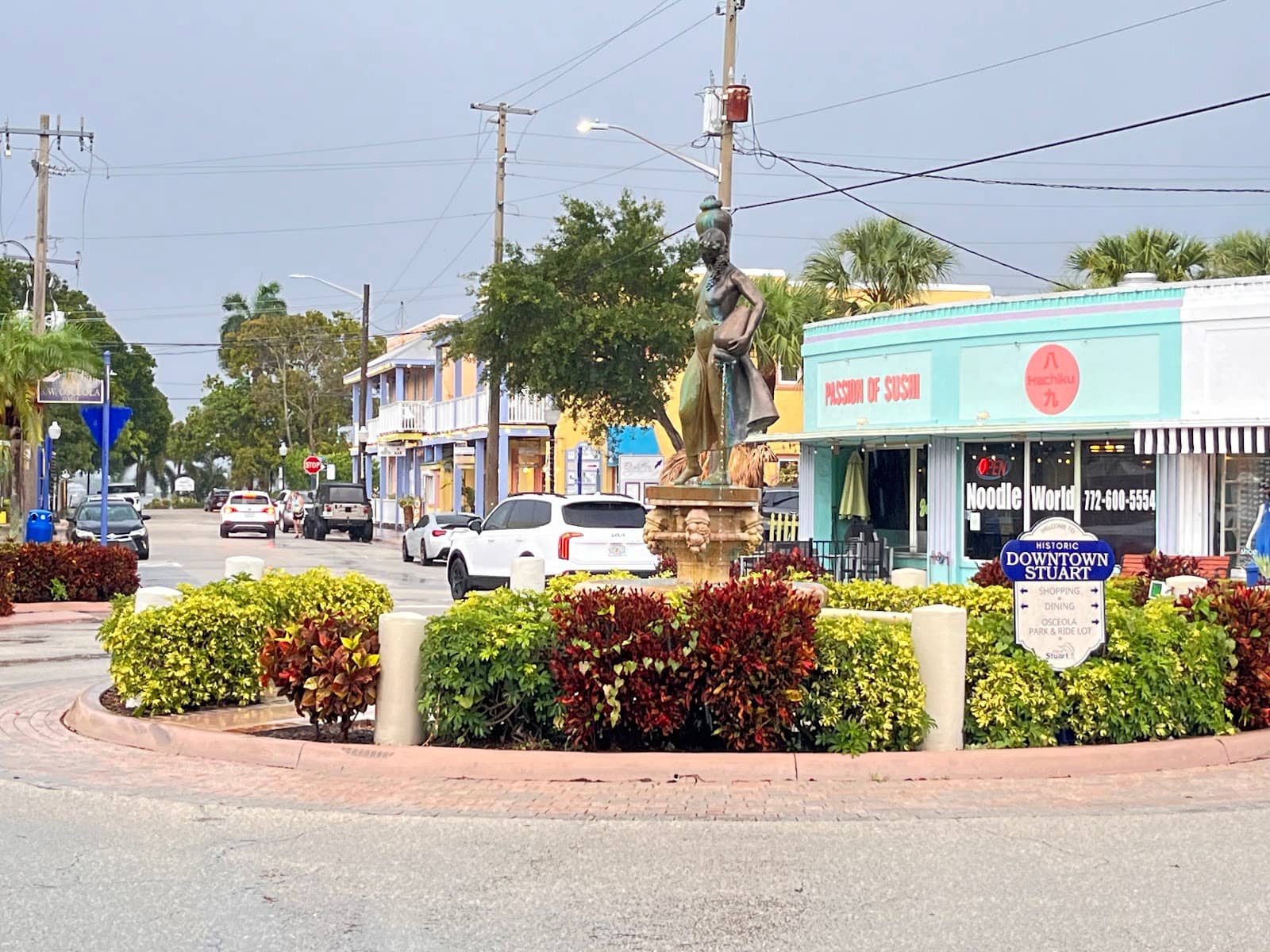 Unique Boutiques & Art