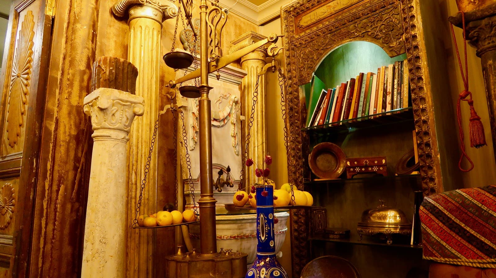 Çukurcuma Antiques District Istanbul - Image 1