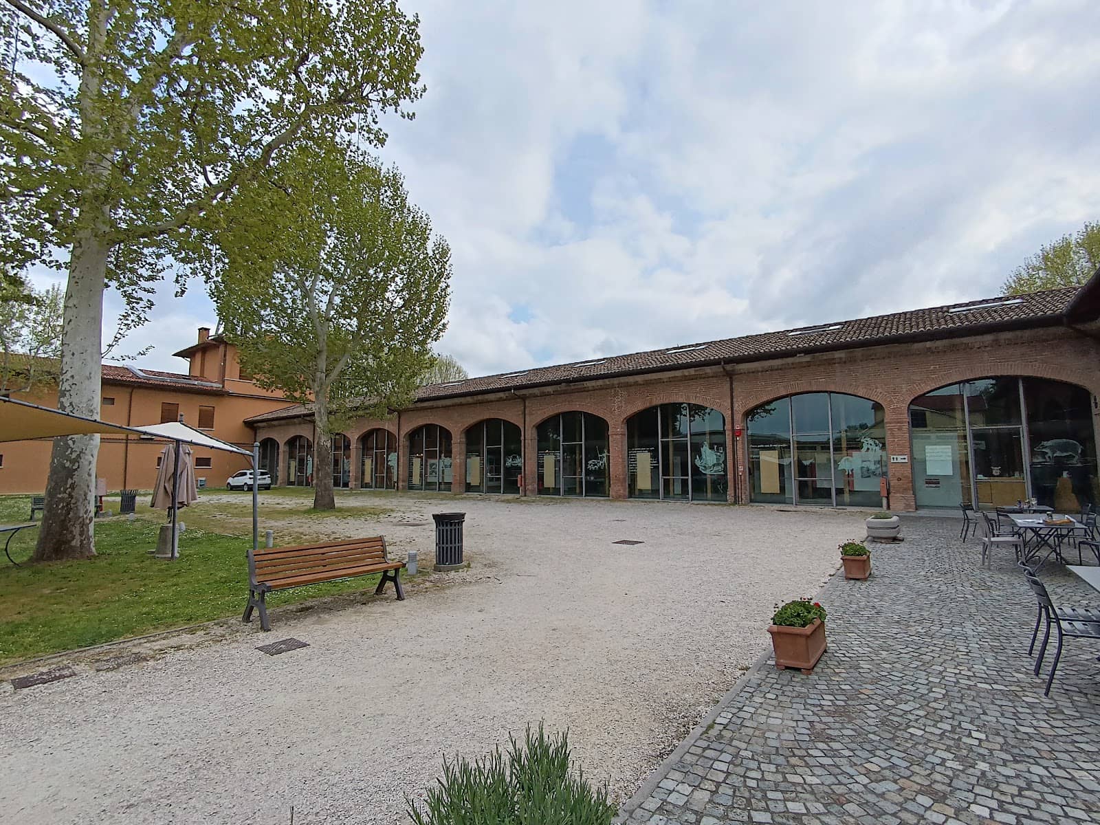 On-Site Restaurant Feast