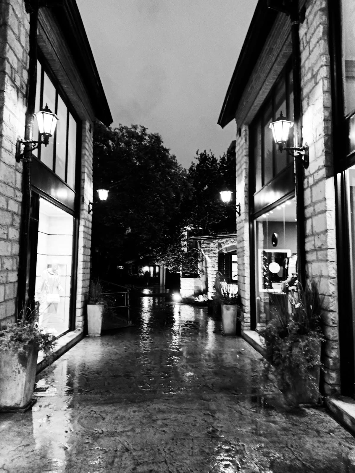 Calle Güemes - Image 1