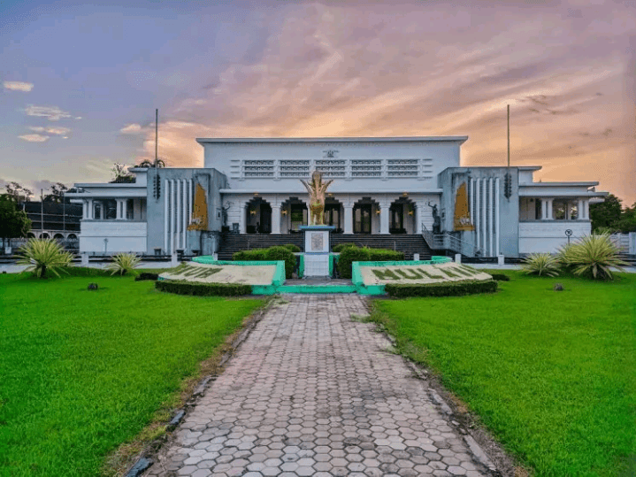 Mulawarman Museum - Image 1