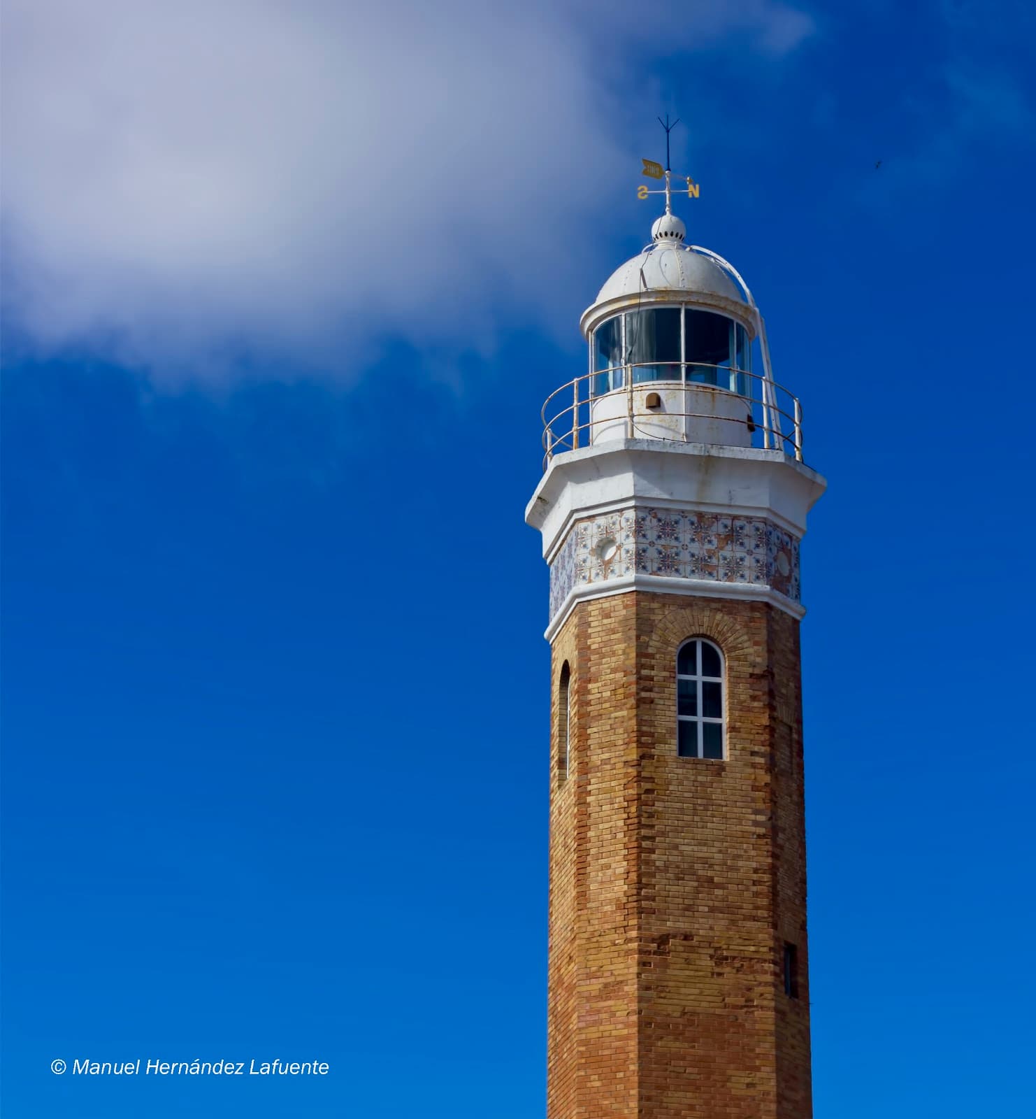 Faro de Bonanza - Image 1