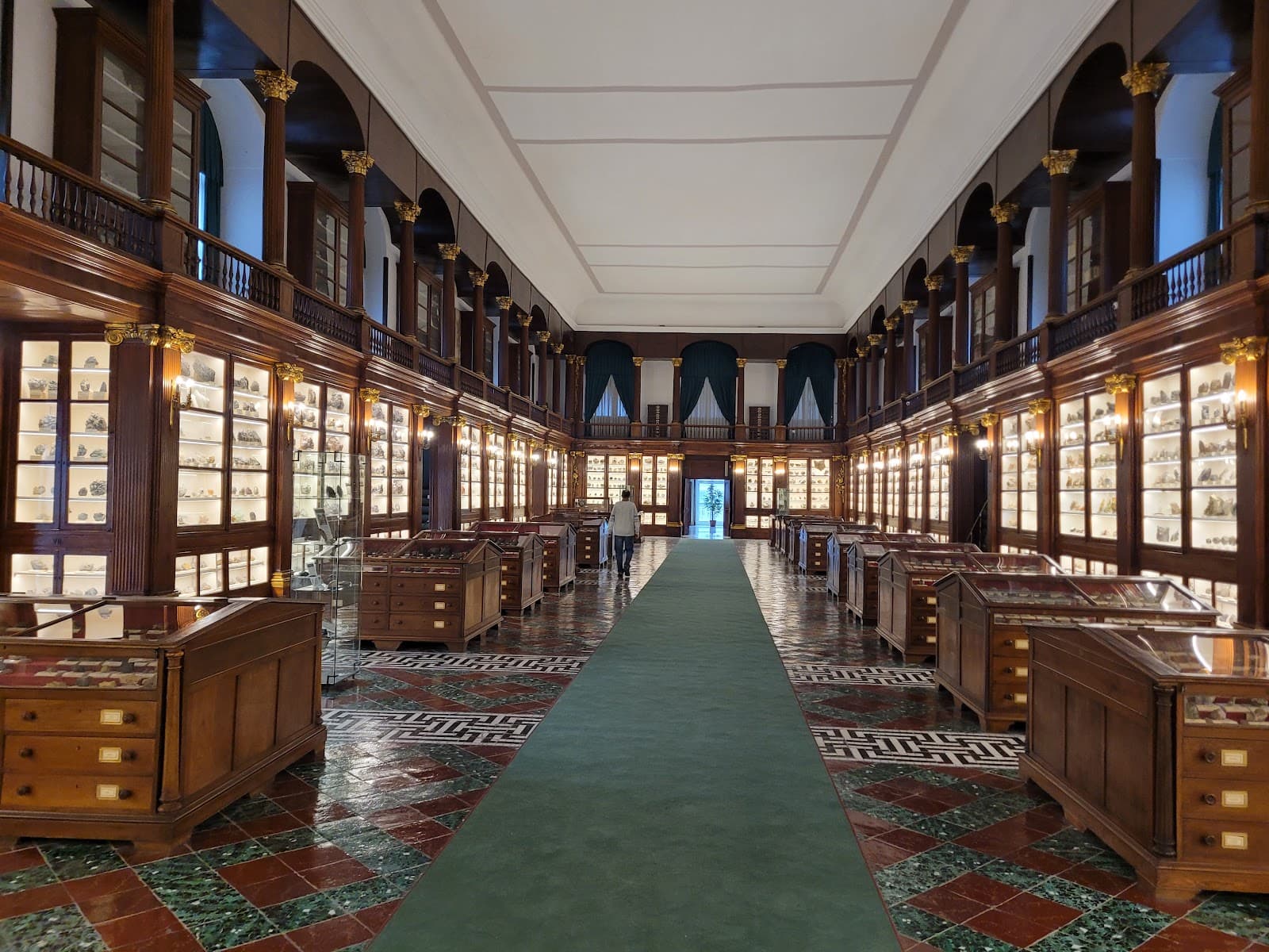 Museo di Mineralogia e Petrologia di Napoli - Image 1