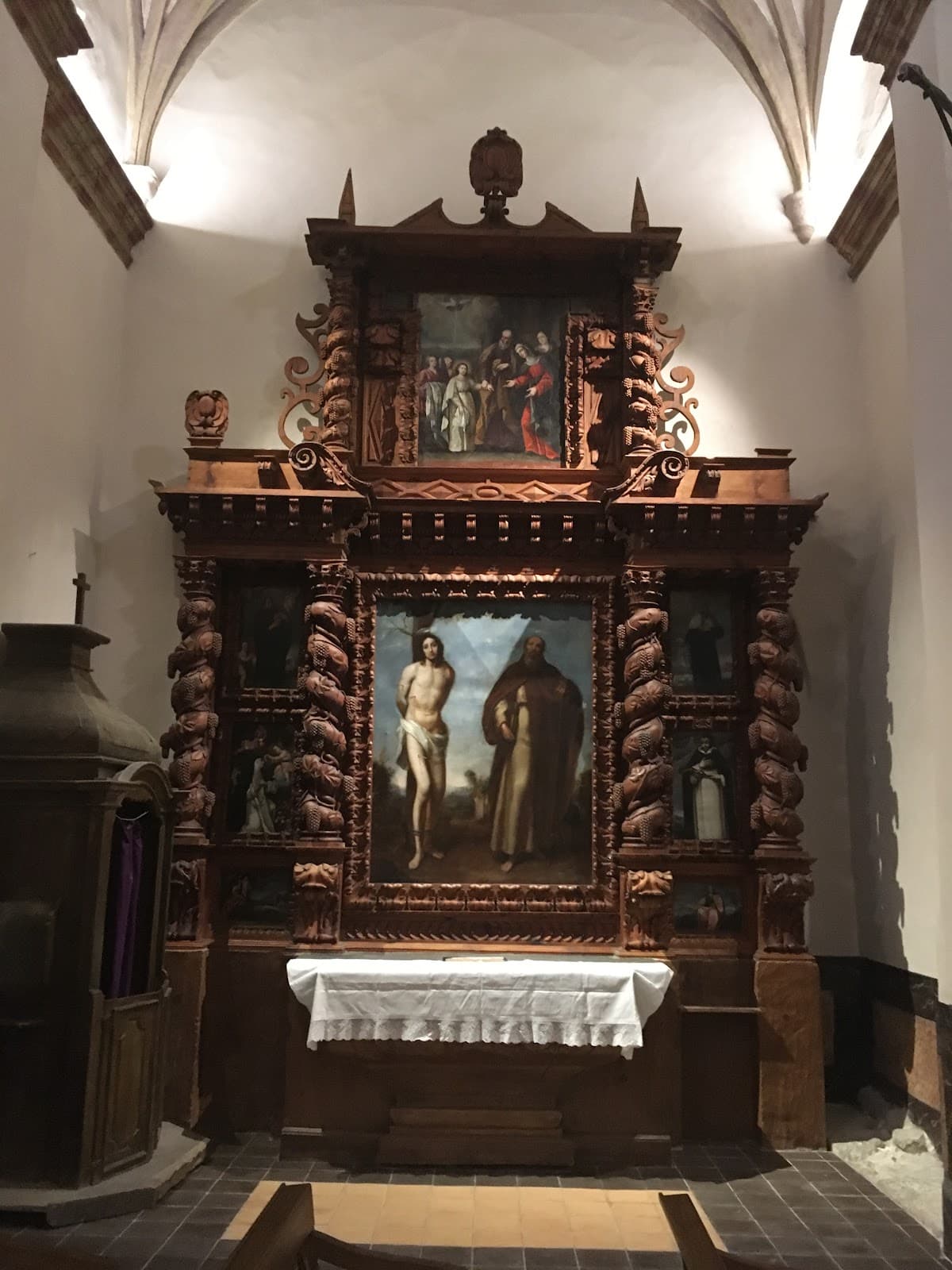 Iglesia de Santiago - Image 1