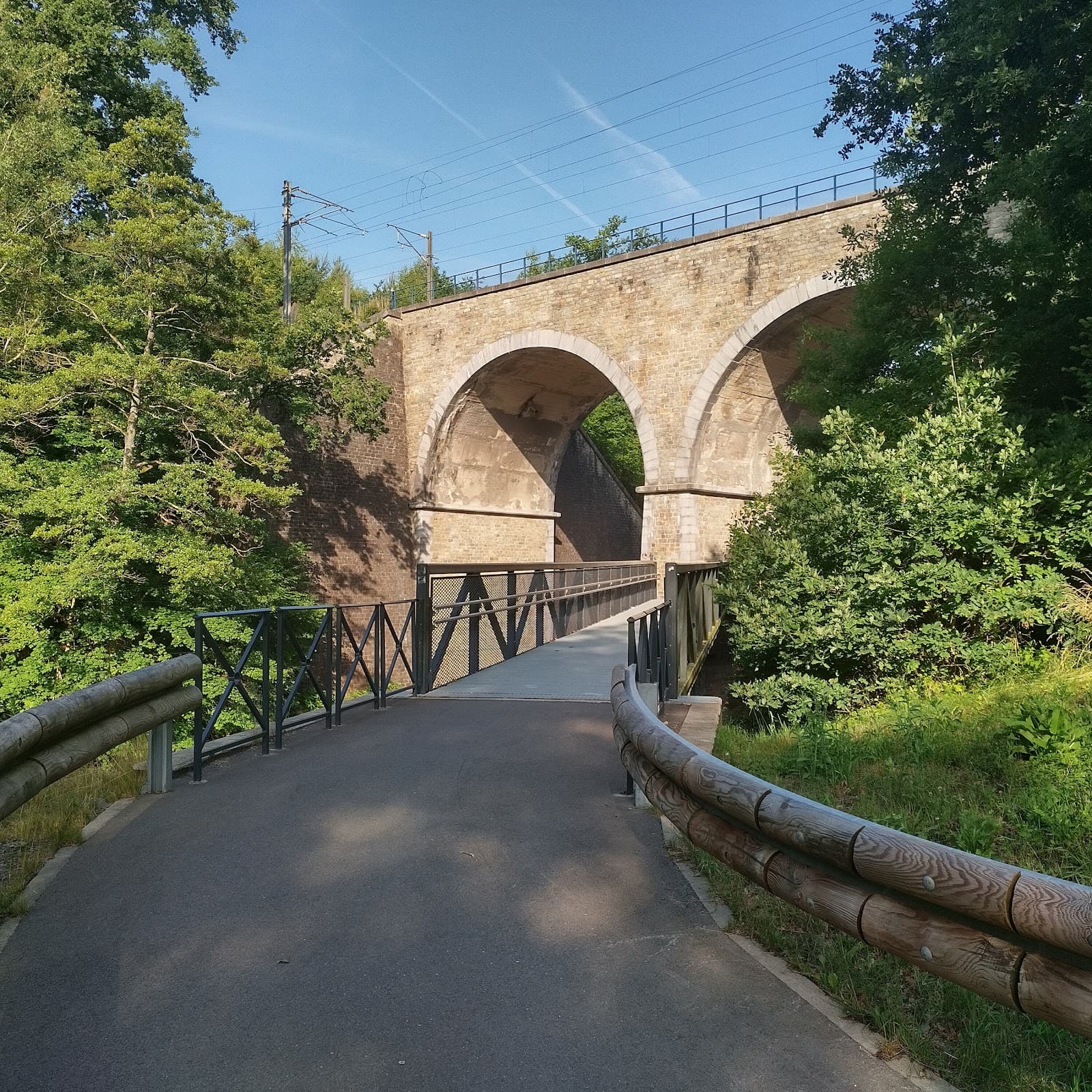 RAVeL Meuse Cycle Path Dinant - Image 1