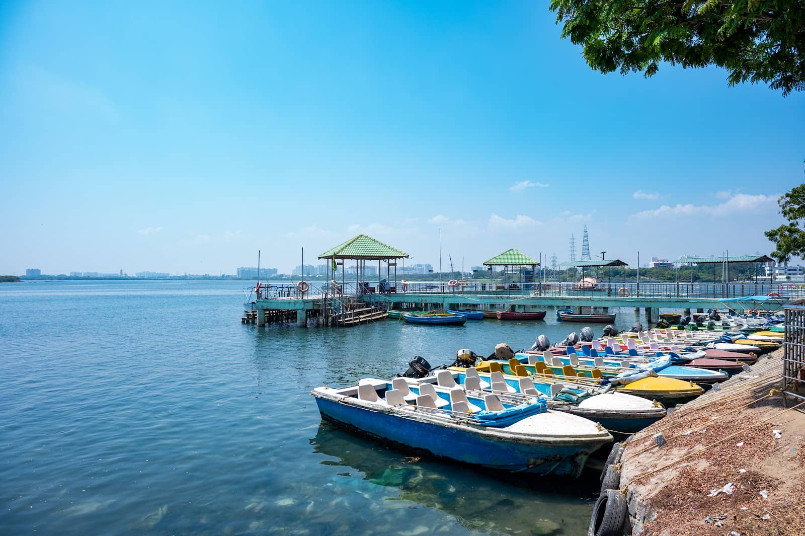 Floating Restaurant Dining