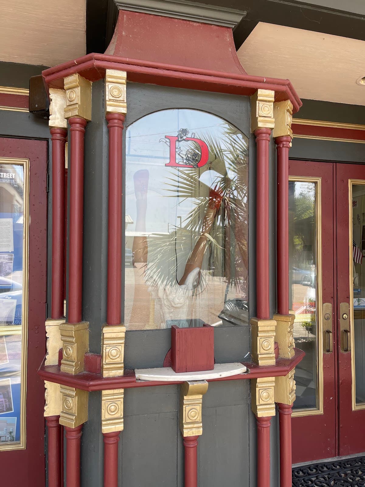 Dixie Theatre - Image 1