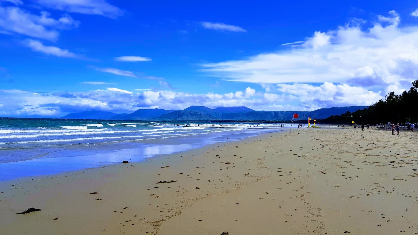 Four Mile Beach - Image 1