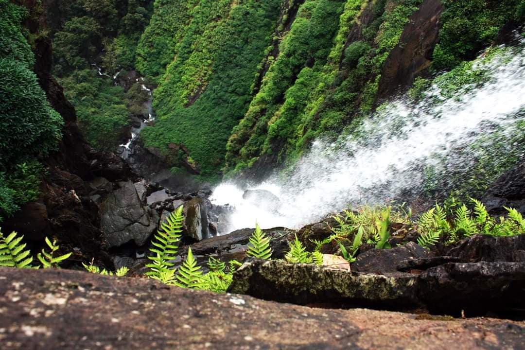 Onake Abbi Falls - Image 1