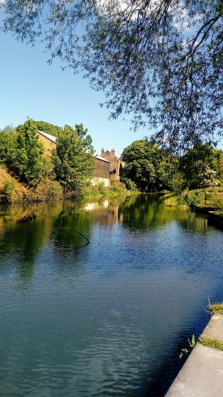 Elsecar Canal Basin - Image 1