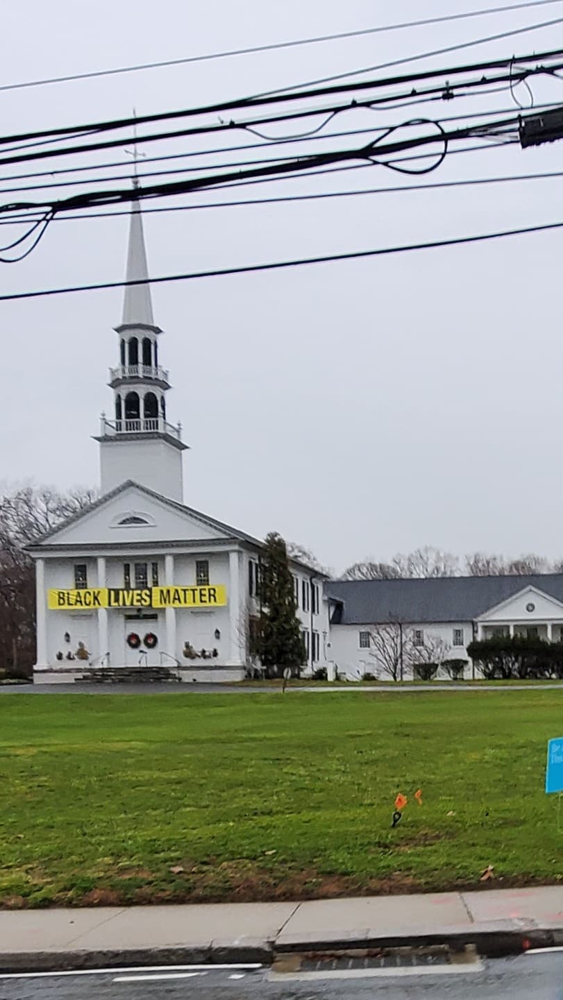Saugatuck Congregational Church - Image 1