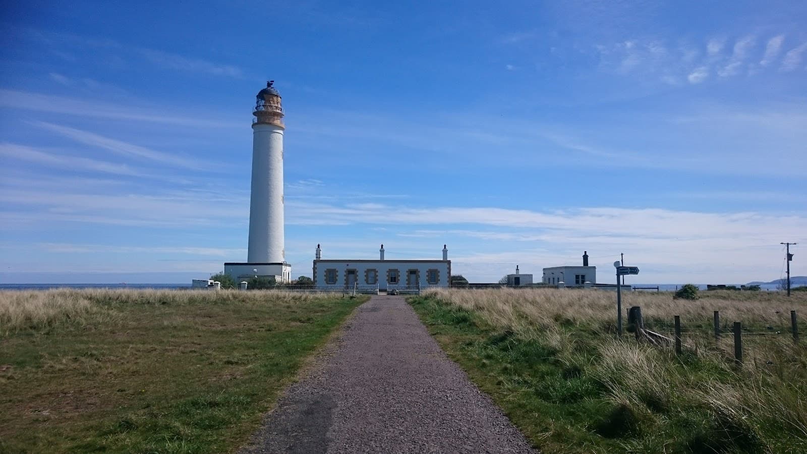 Barns Ness Lighthouse - Image 1