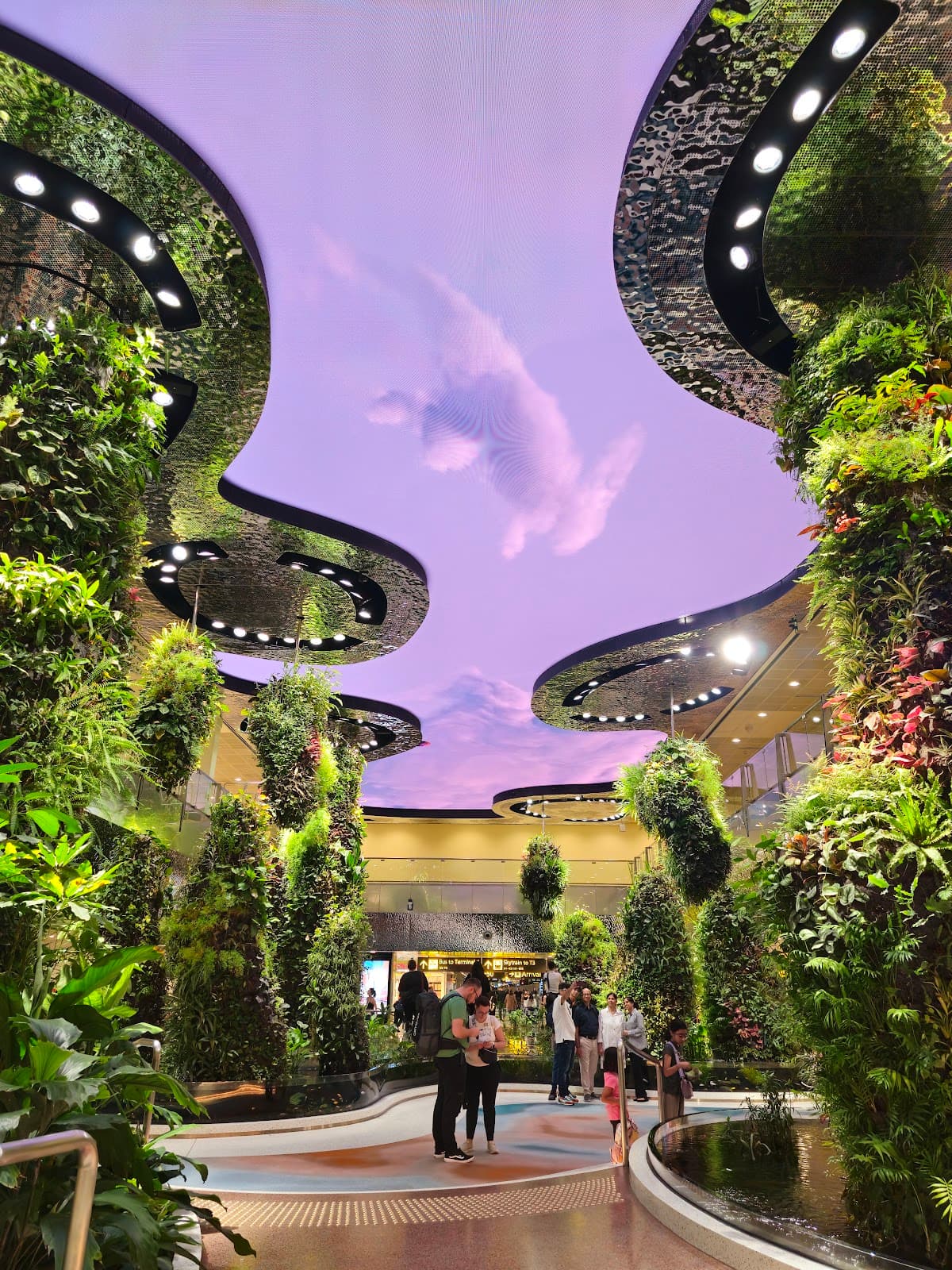 Dreamscape, Changi Airport Terminal 2 - Image 1