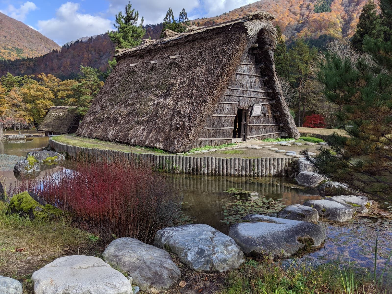 Shirakawa-go Gassho-Zukuri Minkaen - Image 1