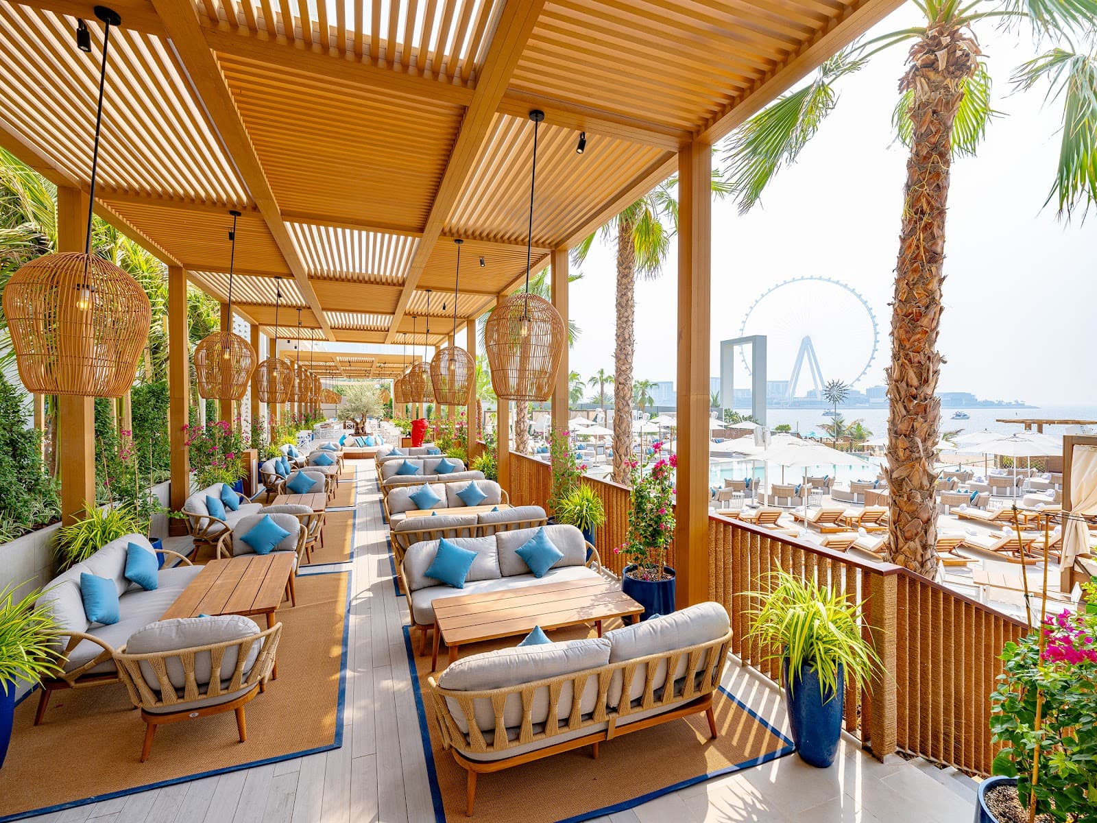 The Cove Beach - The VIP Area - Image 1