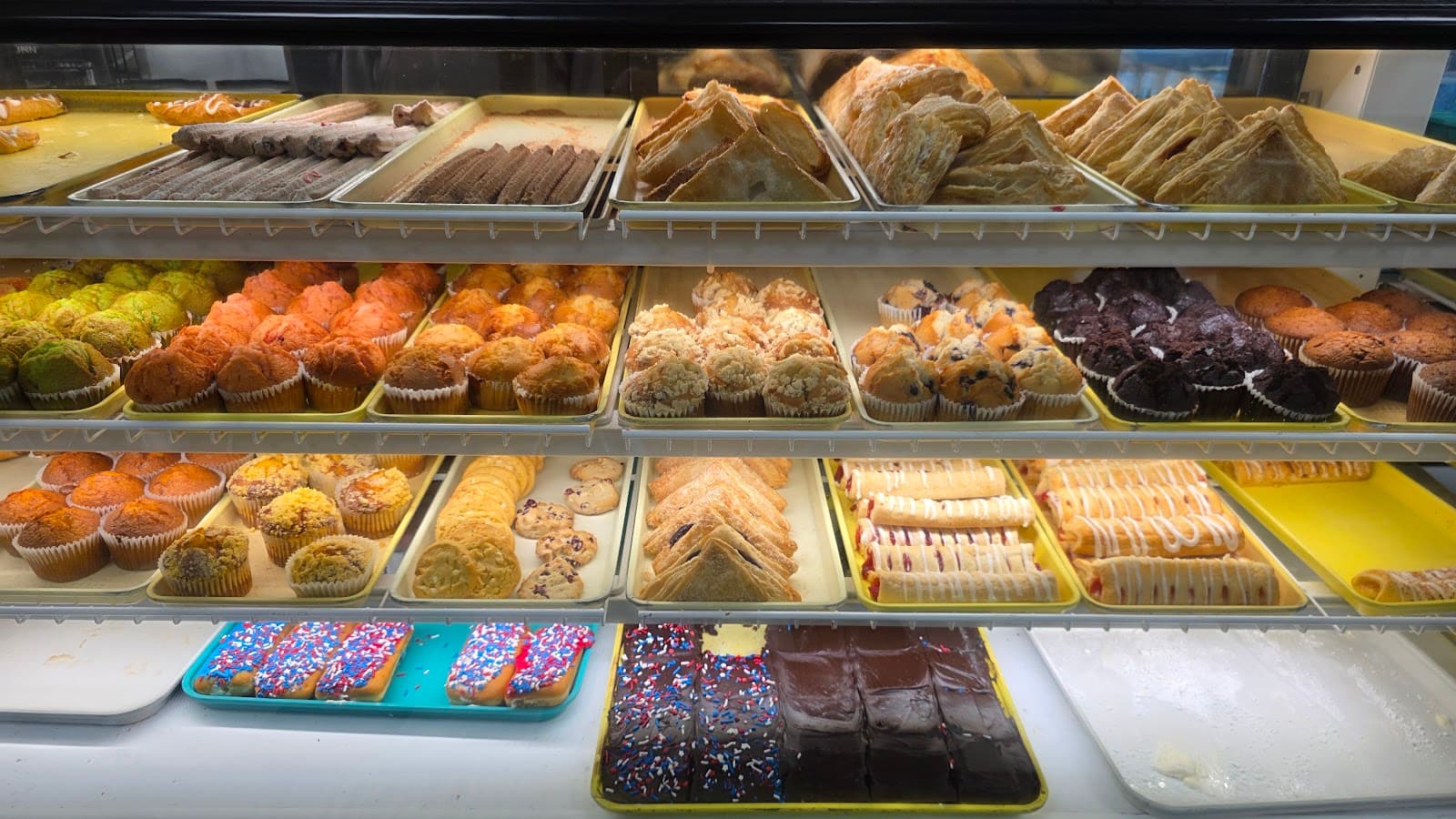 Bill's Donut Shop - Image 1