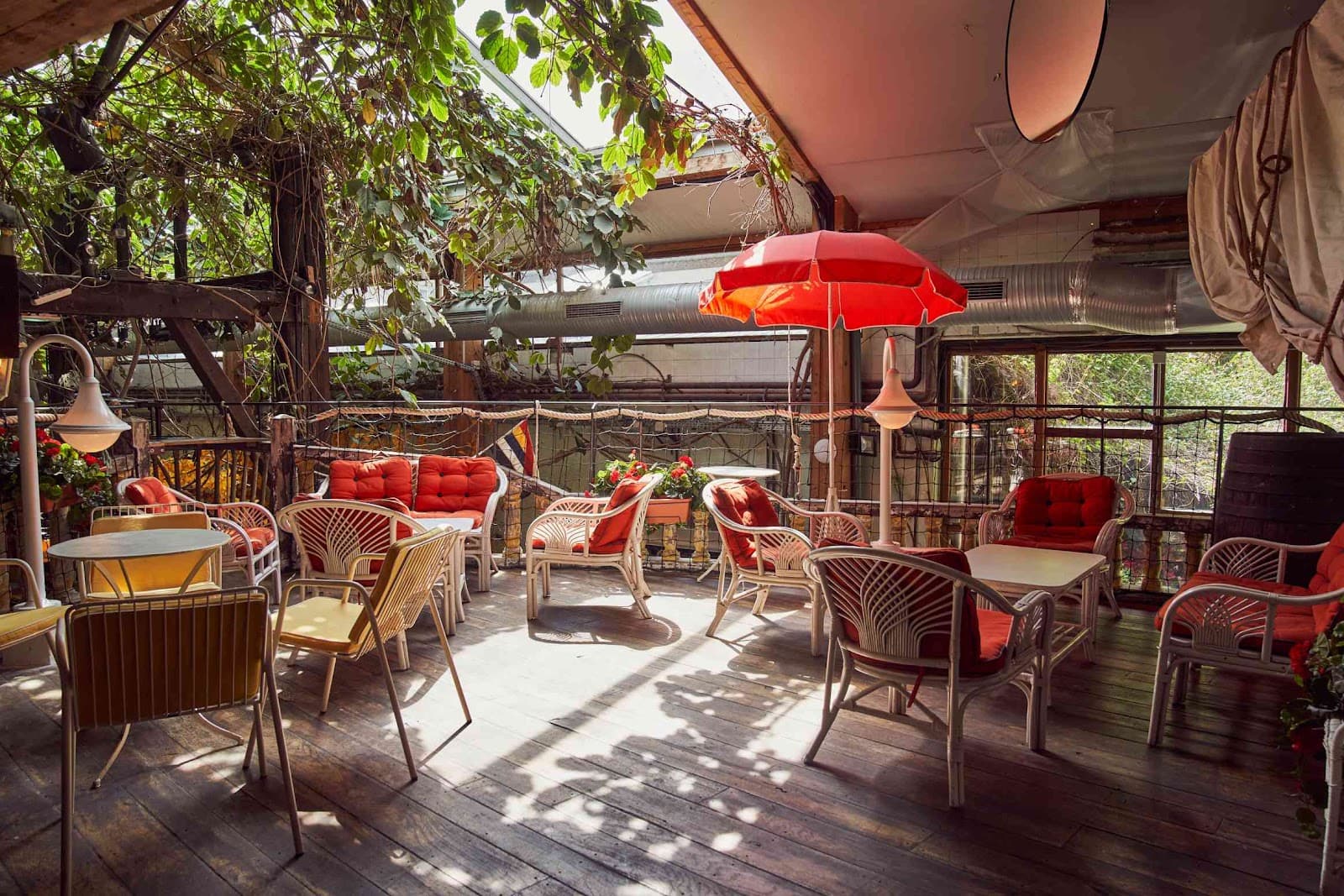 Le Comptoir Général - Image 1