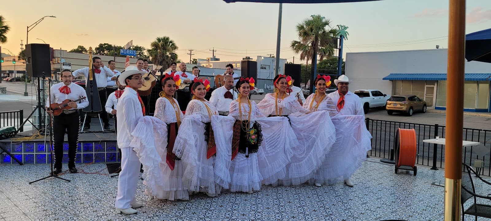 Deco District - Image 1